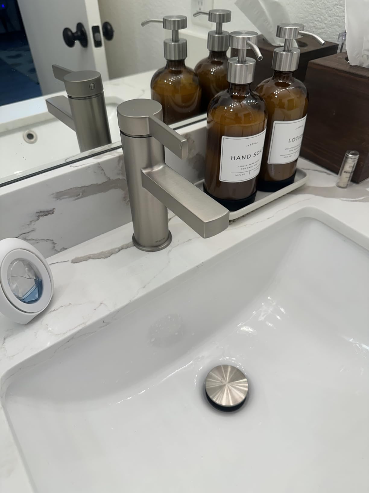 Moen Beric Matte Black Modern One-Handle Single Hole Bathroom Faucet with Drain Assembly and Optional Deckplate for Your Bath Sink, 84774BL Customer Review Moen Beric Matte Black Modern One-Handle Single Hole Bathroom Faucet with Drain Assembly and Optional Deckplate for Your Bath Sink, 84774BL - Customer Photo 2