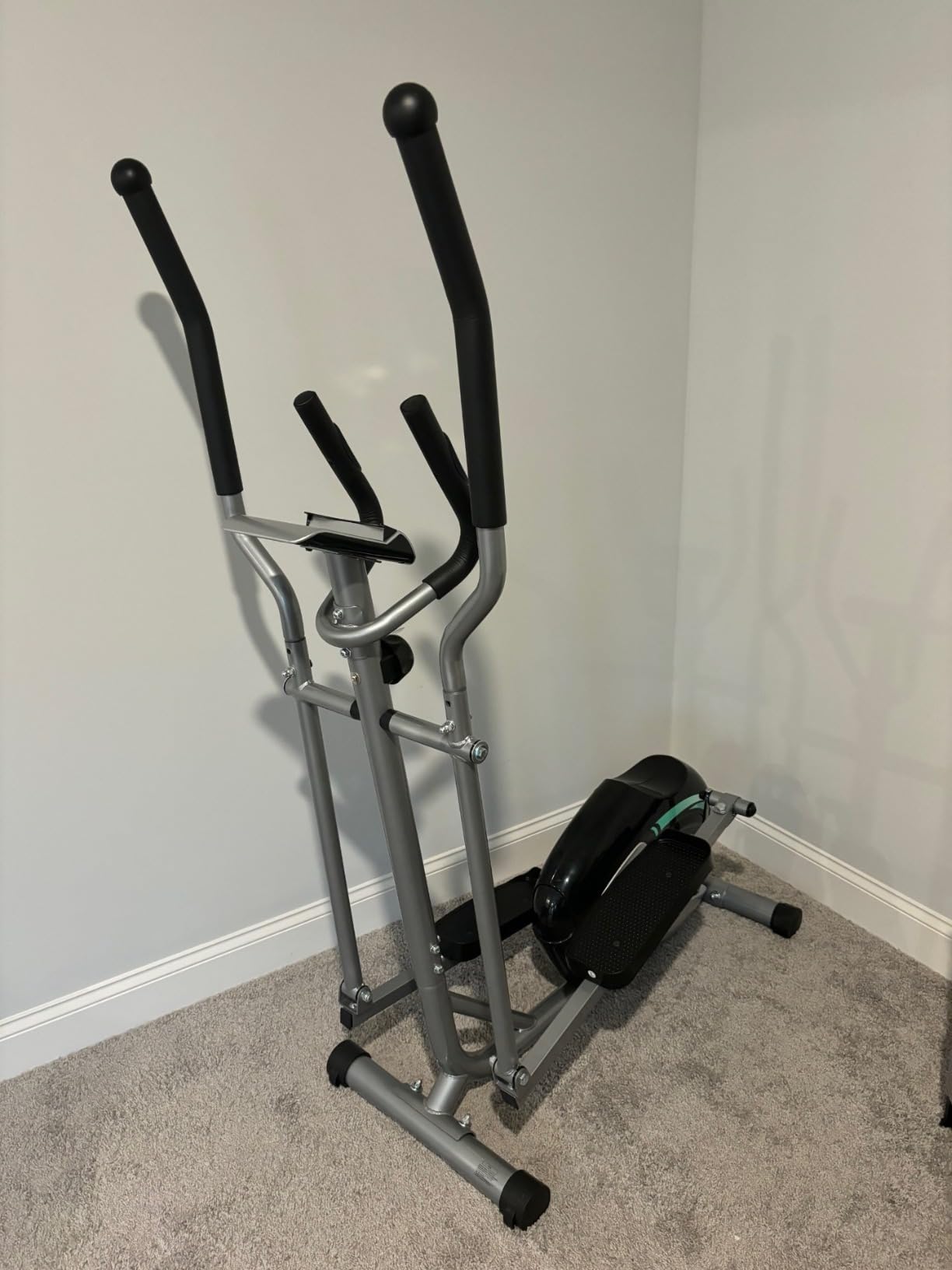 Elliptical Exercise Machine, Dripex Magnetic Elliptical Machine for Home, Hyper-Quiet Elliptical Training Machines w/ 6KG Flywheel, 8 Resistance Levels, Pulse Monitor, LCD Monitor, Device Holder - Customer Photo 2