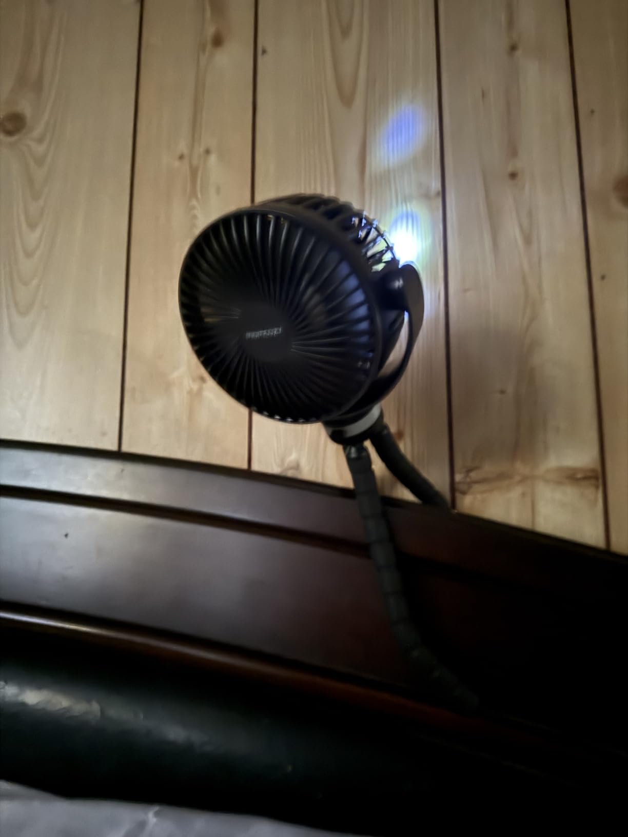 Momcozy Portable Stroller Fan, 8000mAh, 27H Ultra-long Battery Life, Detachable 4 Speed 360°Rotate, LED Night Light with 2 Modes, USB Rechargeable Handheld Cooling Fan for Travel, Car Seat, Bedroom Customer Review Momcozy Portable Stroller Fan, 8000mAh, 27H Ultra-long Battery Life, Detachable 4 Speed 360°Rotate, LED Night Light with 2 Modes, USB Rechargeable Handheld Cooling Fan for Travel, Car Seat, Bedroom - Customer Photo 1