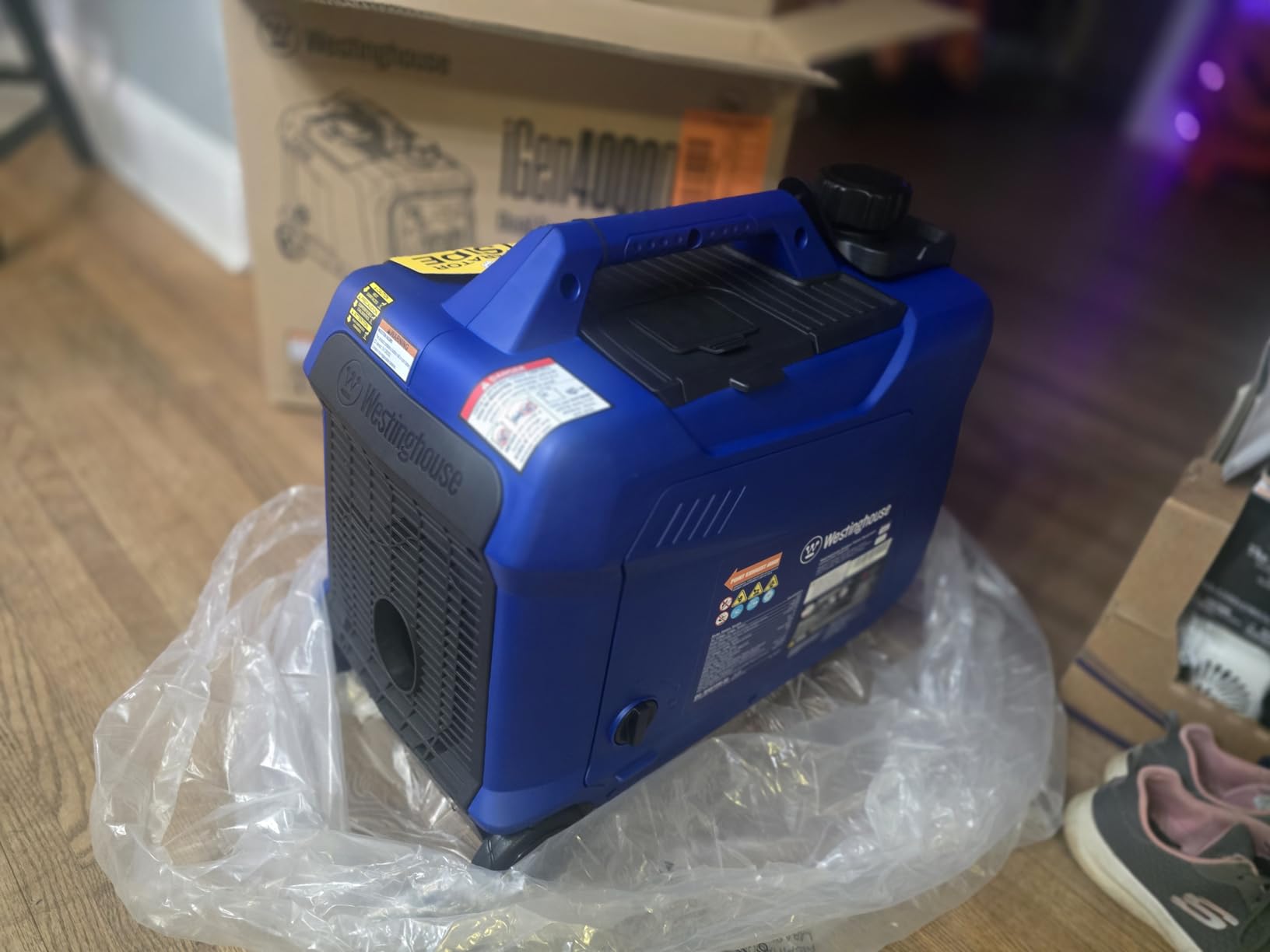 Westinghouse 4000 Peak Watt Super Quiet Dual Fuel Portable Inverter Generator, Wheel & Handle Kit, Gas & Propane Powered, RV Ready, CO Sensor, Parallel Capable Customer Review Westinghouse 4000 Peak Watt Super Quiet Dual Fuel Portable Inverter Generator, Wheel & Handle Kit, Gas & Propane Powered, RV Ready, CO Sensor, Parallel Capable - Customer Photo 1