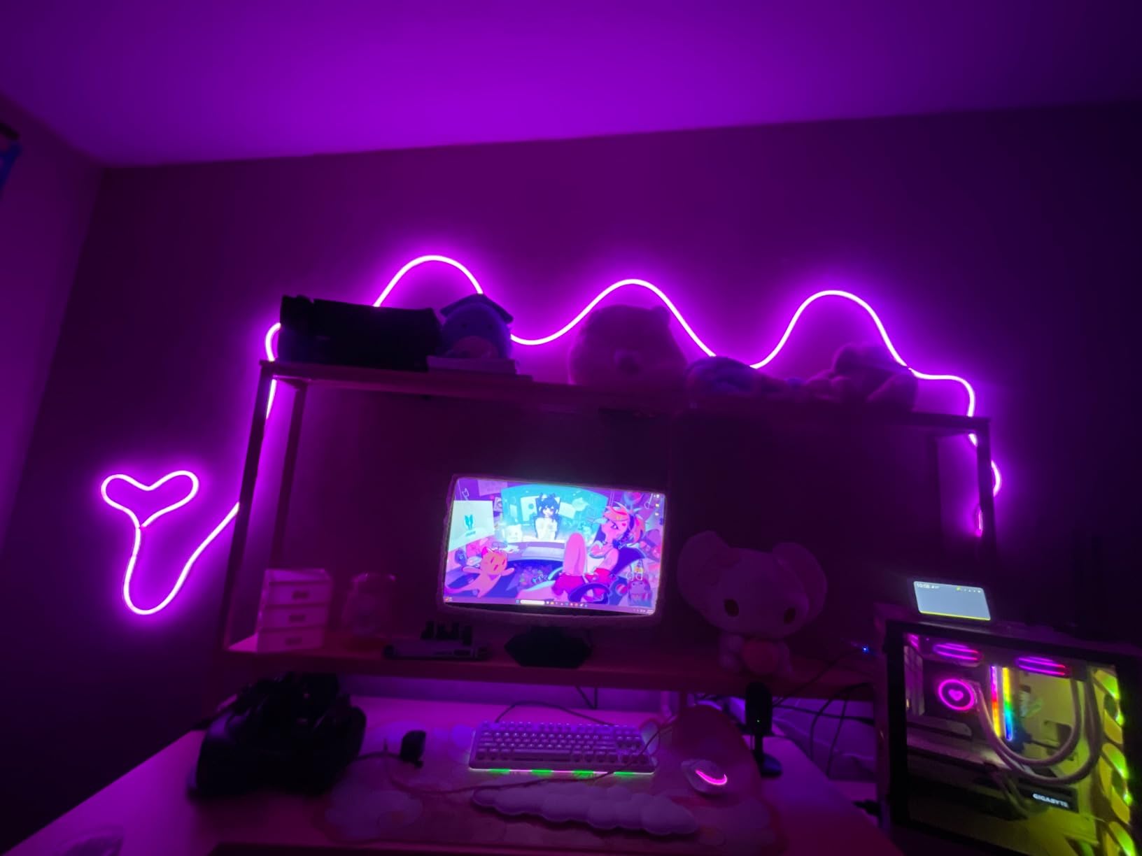 Govee RGBIC Neon Lights, LED Smart Neon Rope Light 2 Works with Matter, Alexa, Google Assistant, Custom DIY Neon Strip Lights for Bedroom and Wall Decor, Softer Material, 16.4ft, White Customer Review Govee RGBIC Neon Lights, LED Smart Neon Rope Light 2 Works with Matter, Alexa, Google Assistant, Custom DIY Neon Strip Lights for Bedroom and Wall Decor, Softer Material, 16.4ft, White - Customer Photo 1