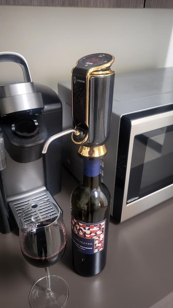 VINOWAKE Triovino Electric Wine Aerator, Dispenser and Preserver By LINKSTYLE — 3-in-1 Instant Aeration For Improved Taste, Measured Pouring & Wine Preservation up to 20-days Customer Review VINOWAKE Triovino Electric Wine Aerator, Dispenser and Preserver By LINKSTYLE — 3-in-1 Instant Aeration For Improved Taste, Measured Pouring & Wine Preservation up to 20-days - Customer Photo 1