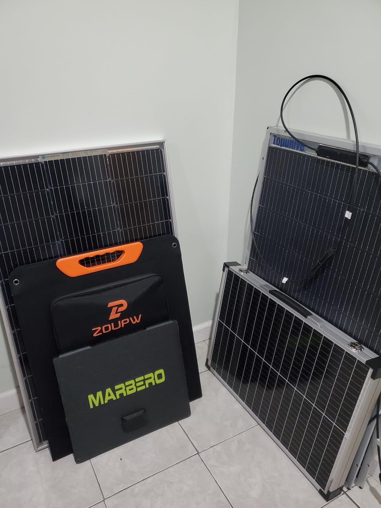 100W Portable Solar Panel,Camping Essentials, 20V ETFE Foldable Solar Charger for Power Station,QC3.0 USB-A &Type-C Output,23.5% High Efficiency IP67 Waterproof for Camping RV Hurricane Customer Review 100W Portable Solar Panel,Camping Essentials, 20V ETFE Foldable Solar Charger for Power Station,QC3.0 USB-A &Type-C Output,23.5% High Efficiency IP67 Waterproof for Camping RV Hurricane - Customer Photo 1
