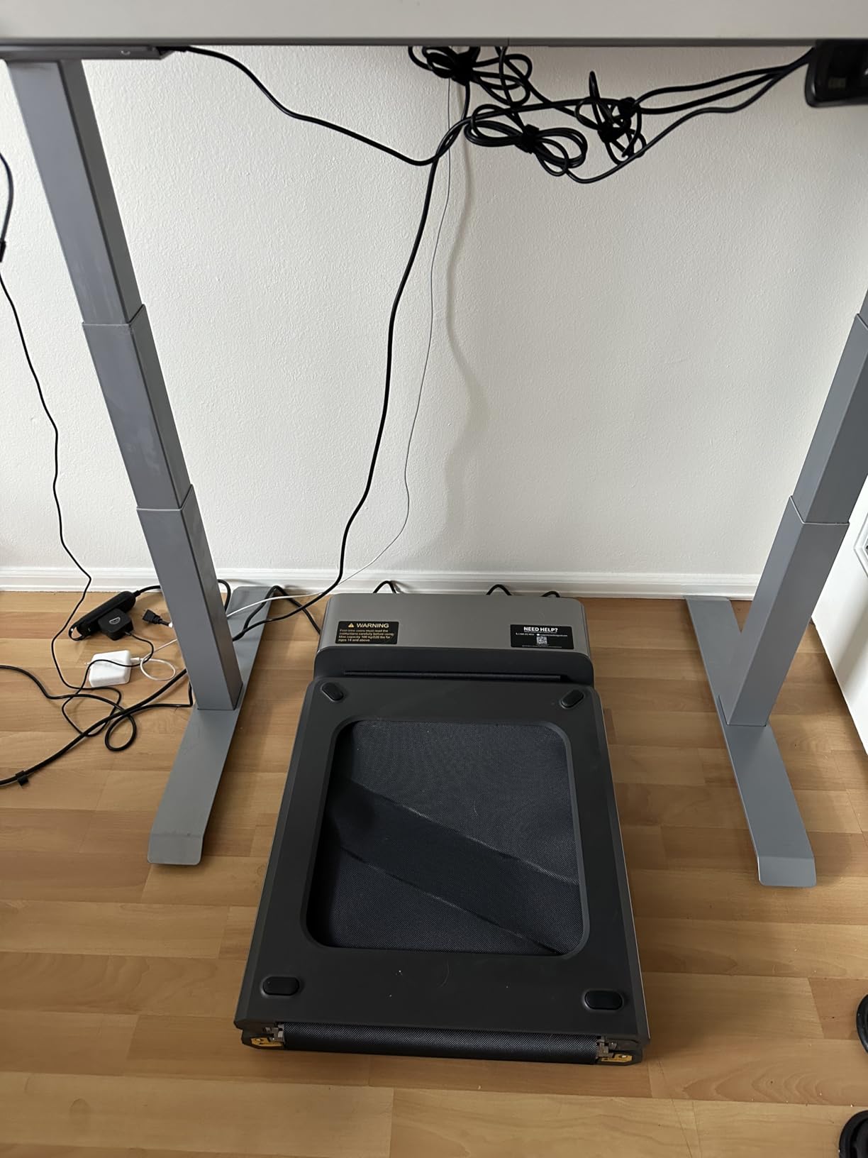 WALKINGPAD Foldable Walking Pad Treadmill for Home Office, Under Desk Treadmill with Adaptive Speed Control, Compact Design for Small Spaces, No Assembly Needed Customer Review WALKINGPAD Foldable Walking Pad Treadmill for Home Office, Under Desk Treadmill with Adaptive Speed Control, Compact Design for Small Spaces, No Assembly Needed - Customer Photo 1