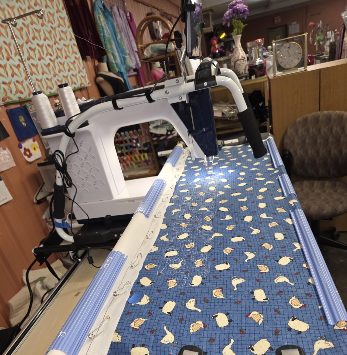 Little Rebel Sewing and Quilting Machine with Built-in Stitch Regulation Customer Review Little Rebel Sewing and Quilting Machine with Built-in Stitch Regulation - Customer Photo 1