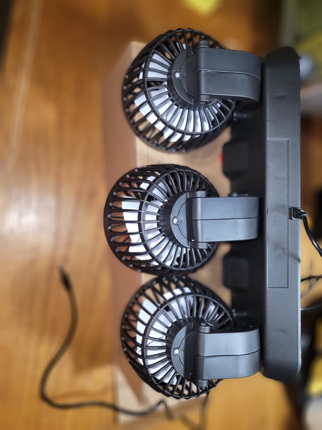 Portable 3-Head Car Cooling Fan - 2-Speed Adjustable, 360° Rotating, Cigarette Lighter Plug, Powerful Airflow for Vehicles, RVs, and SUVs Customer Review Portable 3-Head Car Cooling Fan - 2-Speed Adjustable, 360° Rotating, Cigarette Lighter Plug, Powerful Airflow for Vehicles, RVs, and SUVs - Customer Photo 1