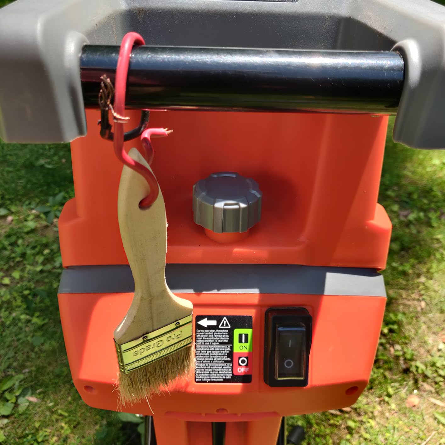PROYAMA 15 - Amp Electric Wood Chipper, Corded Shredder with Collection Bag and Push Stick, Double Sided Blade System, Auto Shut - Off, 1.7 Inch Cutting Capacity for Leaves, Grass, Clippings Customer Review PROYAMA 15 - Amp Electric Wood Chipper, Corded Shredder with Collection Bag and Push Stick, Double Sided Blade System, Auto Shut - Off, 1.7 Inch Cutting Capacity for Leaves, Grass, Clippings - Customer Photo 1
