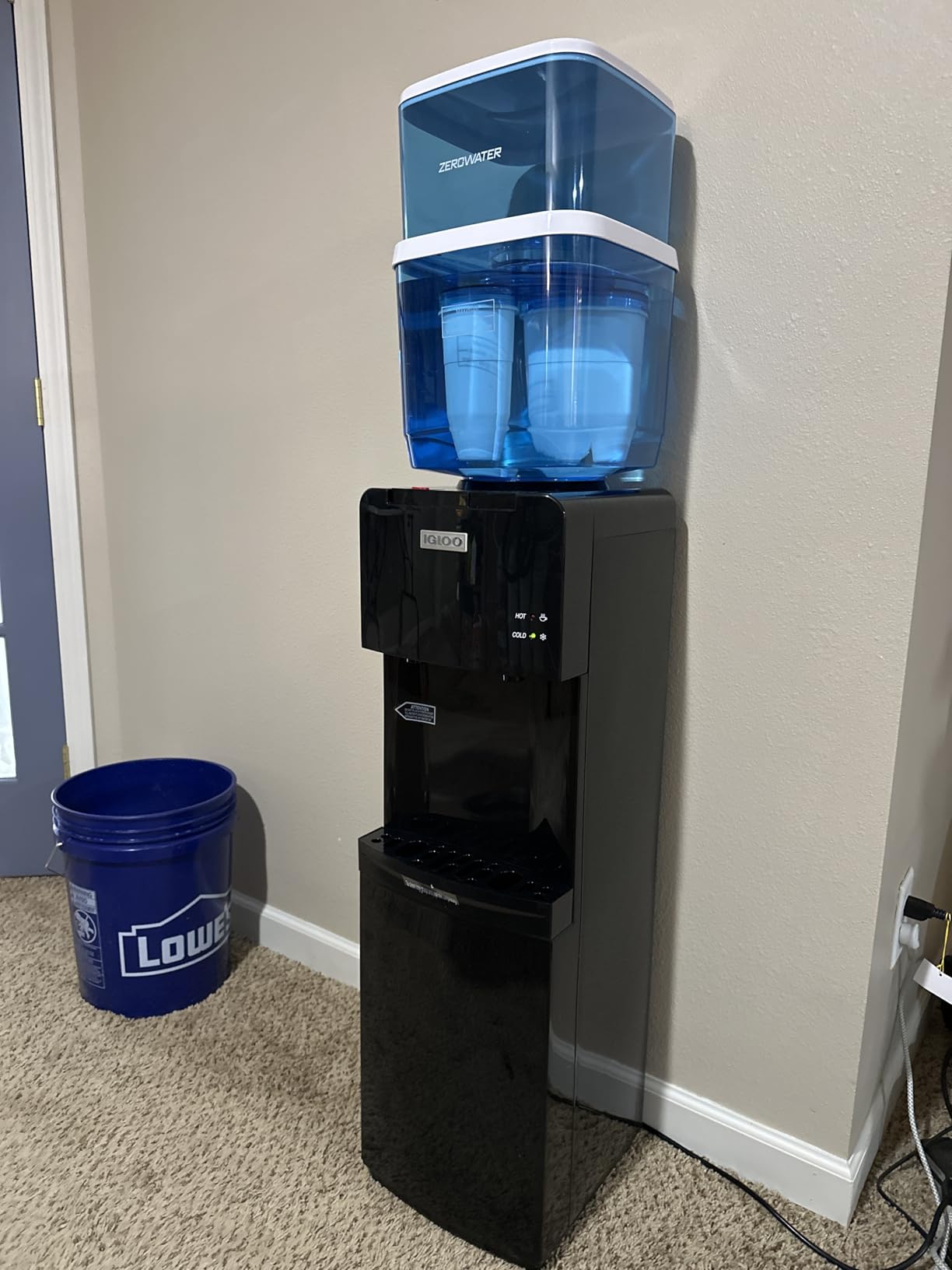 Igloo Bottom Loading Water Cooler – Hot & Cold Dispenser – Black & Stainless Steel, Holds 3 & 5 Gallon Jugs, Child Safety Lock – for Homes, Kitchens, Offices, Dorms Customer Review Igloo Bottom Loading Water Cooler – Hot & Cold Dispenser – Black & Stainless Steel, Holds 3 & 5 Gallon Jugs, Child Safety Lock – for Homes, Kitchens, Offices, Dorms - Customer Photo 2