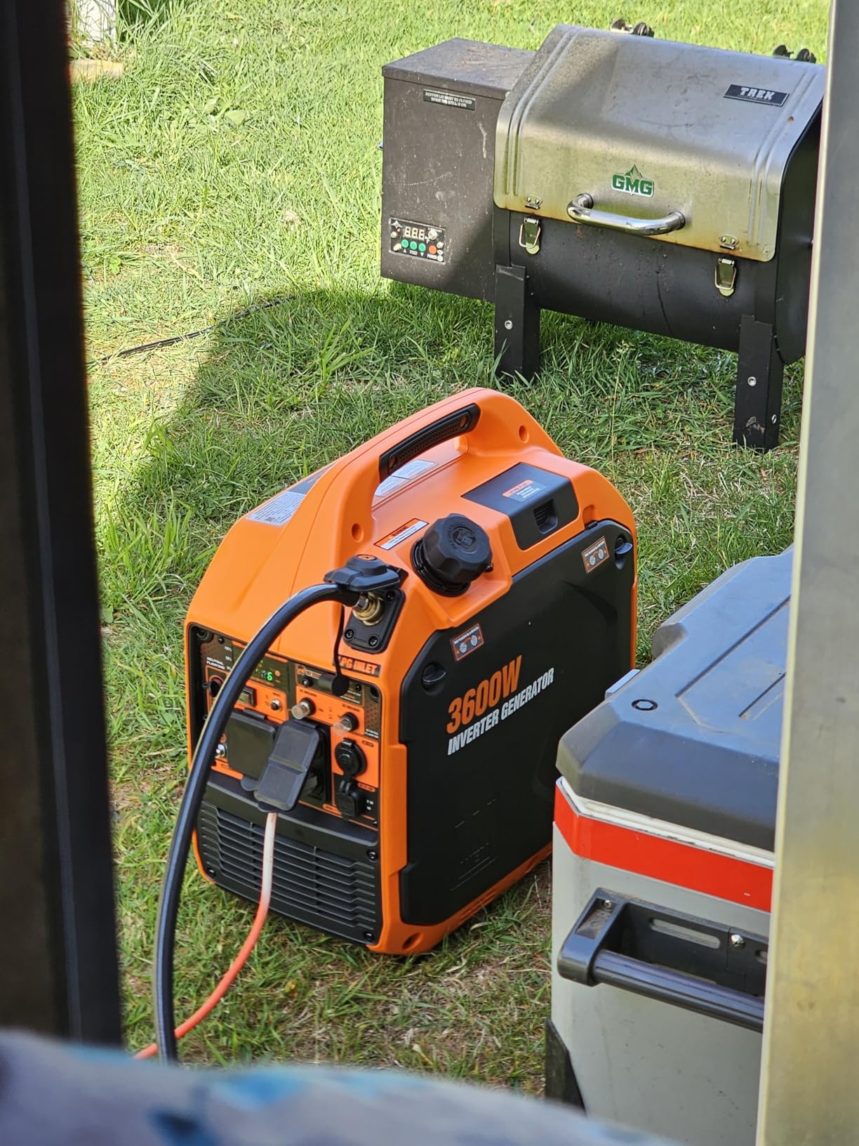 WEN Quiet and Lightweight 3600-Watt Dual Fuel RV-Ready Portable Inverter Generator with Fuel Shut Off and CO Watchdog (DF360iX) Customer Review WEN Quiet and Lightweight 3600-Watt Dual Fuel RV-Ready Portable Inverter Generator with Fuel Shut Off and CO Watchdog (DF360iX) - Customer Photo 2