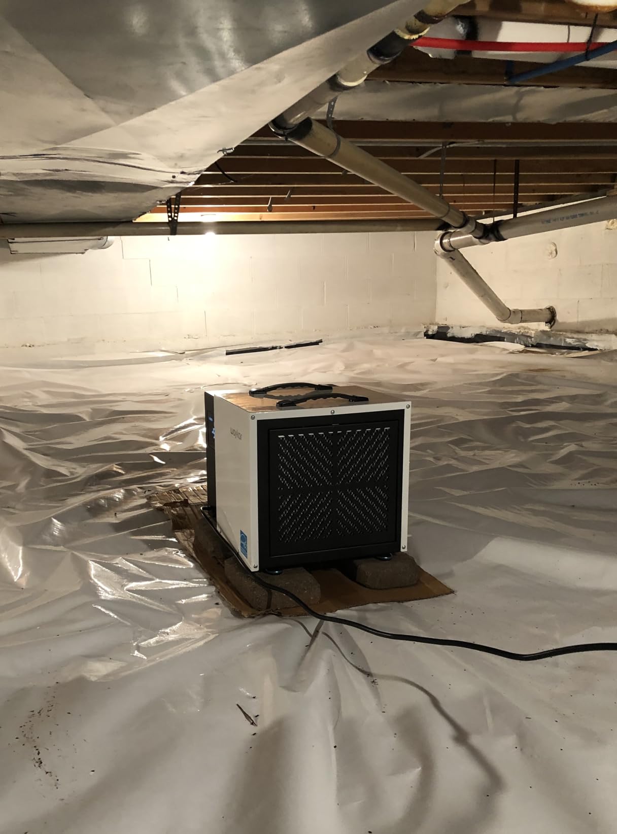 Waykar 158 Pint Commercial Dehumidifier with Pump and Drain Hose for Crawl Spaces, Basements, Ducted Industrial Use, and Water Damage Unit, for Spaces up to 7500 Square Feet, Smart Humidity Control - Customer Photo 1