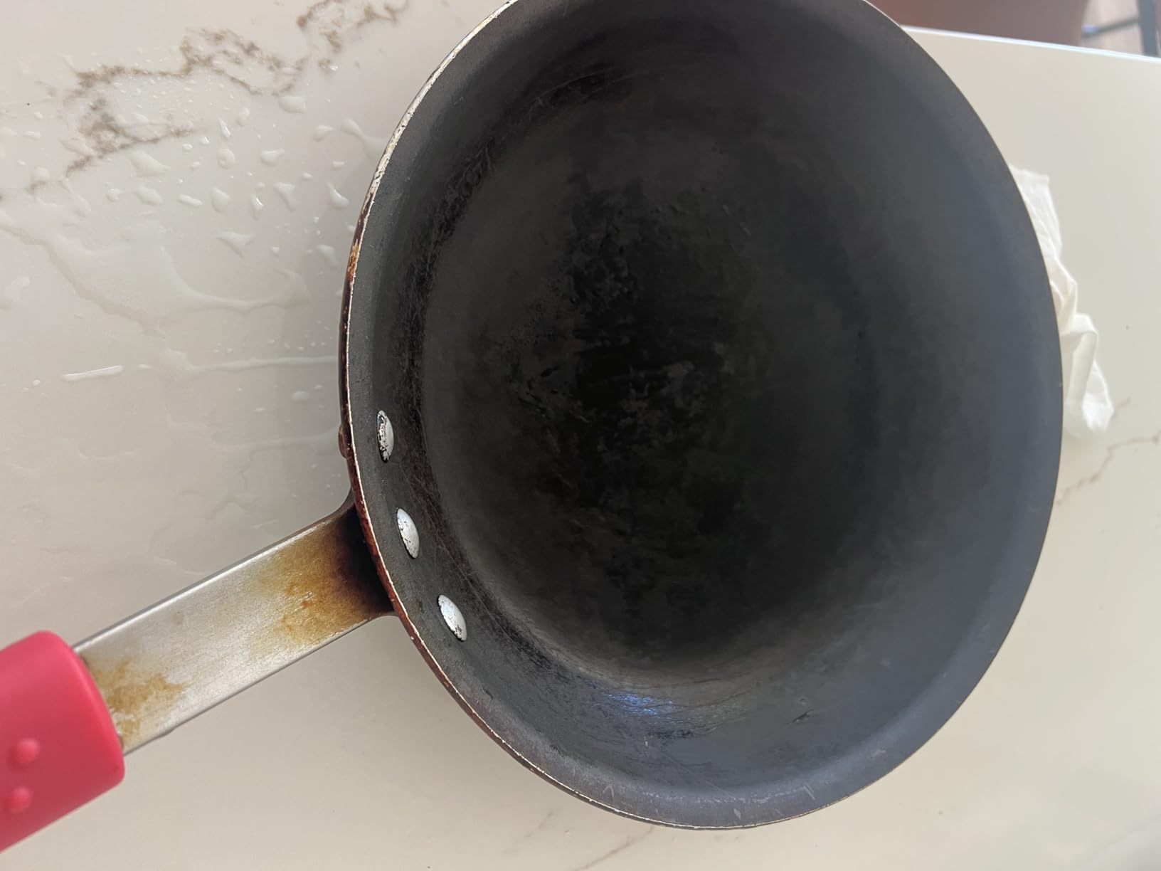 Tramontina Professional 8-Inch Ceramic Non Stick Small Frying Pan, Heavy-Gauge Aluminum Skillet with Nonstick Coating, Dishwasher and Oven Safe, Black Customer Review Tramontina Professional 8-Inch Ceramic Non Stick Small Frying Pan, Heavy-Gauge Aluminum Skillet with Nonstick Coating, Dishwasher and Oven Safe, Black - Customer Photo 1