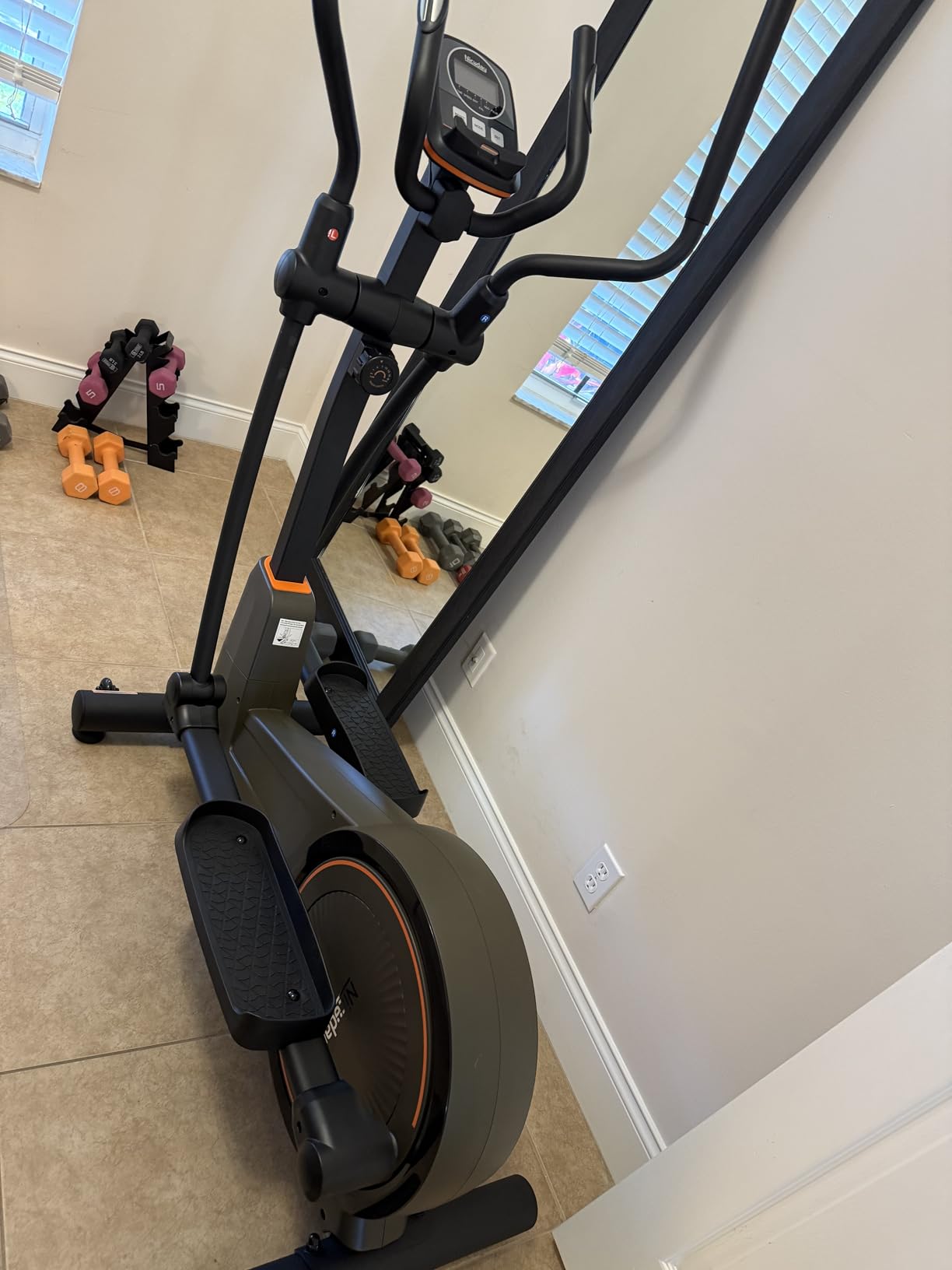 Niceday Elliptical Exercise Machine, Elliptical Machine for Home, Magnetic Elliptical Trainer with 15.5IN-19IN Stride, 16 Resistance Levels, 400LBS Loading Capacity, Support Kinomap APP Customer Review Niceday Elliptical Exercise Machine, Elliptical Machine for Home, Magnetic Elliptical Trainer with 15.5IN-19IN Stride, 16 Resistance Levels, 400LBS Loading Capacity, Support Kinomap APP - Customer Photo 2
