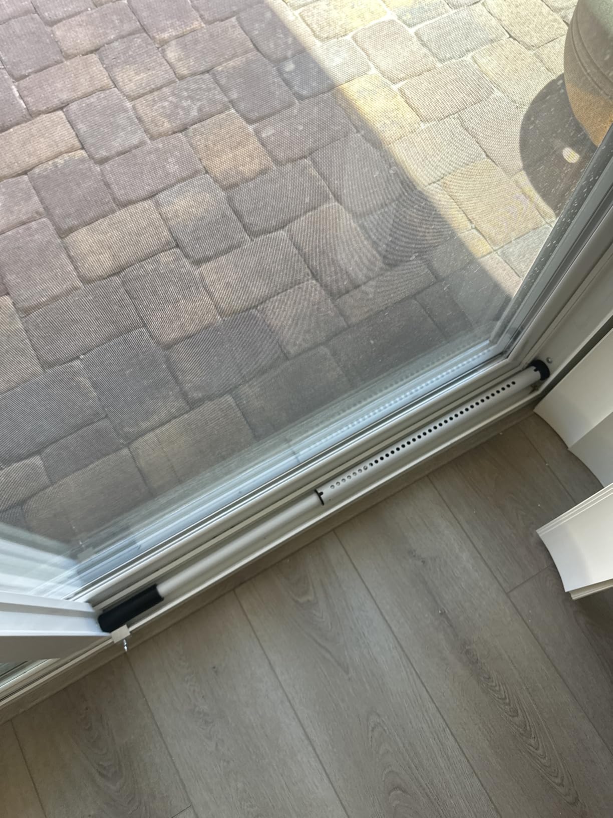 AceMining Sliding Door Security Bar,Heavy Duty Sliding Patio Door Lock Bar, 20-50inch Adjustable Multi-use Window Security Bars, Sliding Door Stopper,White,1Pack Customer Review AceMining Sliding Door Security Bar,Heavy Duty Sliding Patio Door Lock Bar, 20-50inch Adjustable Multi-use Window Security Bars, Sliding Door Stopper,White,1Pack - Customer Photo 1
