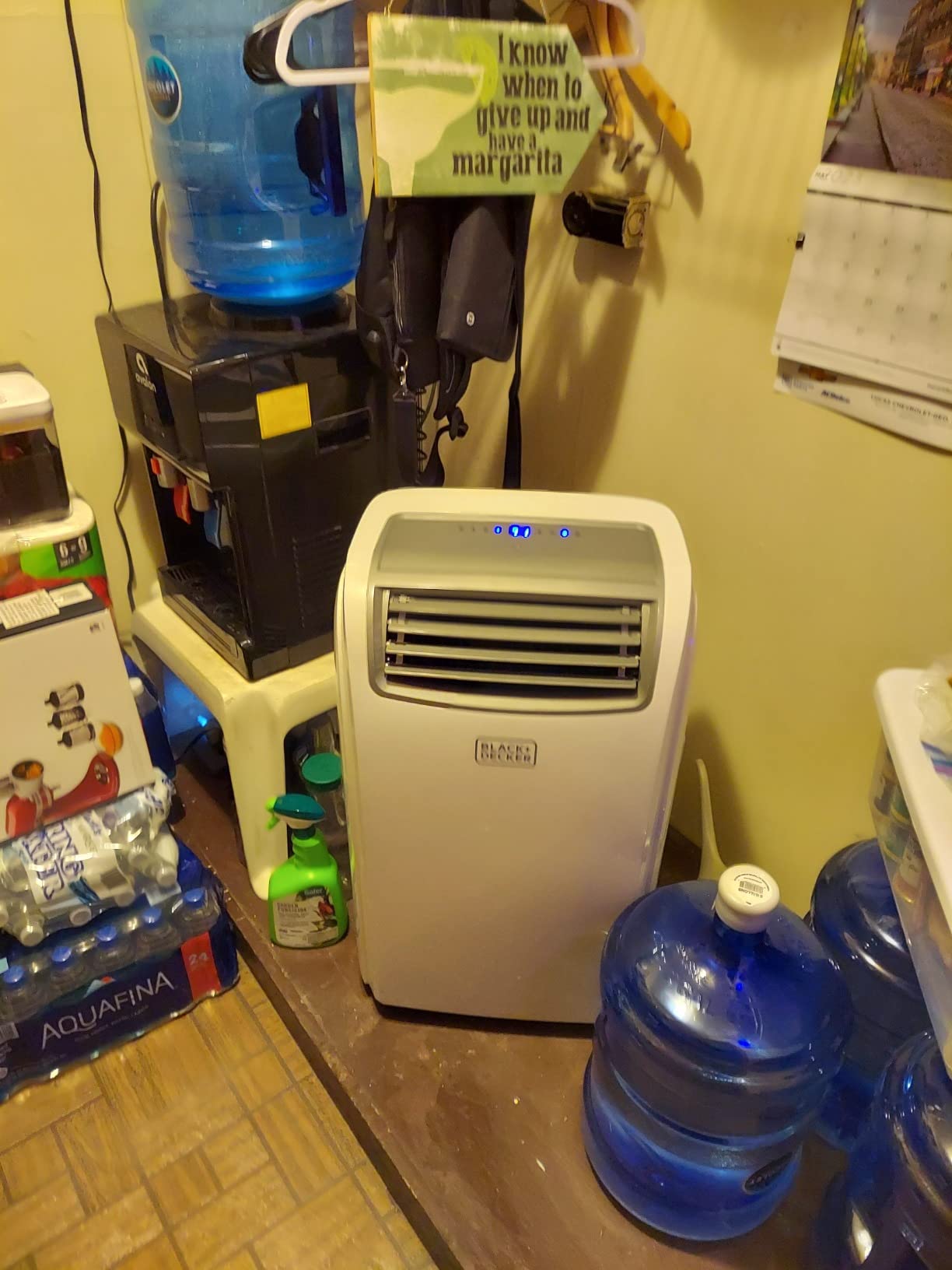 BLACK+DECKER Portable Air Conditioner, 8,500 BTU (5,100 BTU SACC) for Rooms Up To 350 Sq. Ft., Portable AC with Full Function Remote Control & Window Kit, BPACT05SM, White - Customer Photo 2