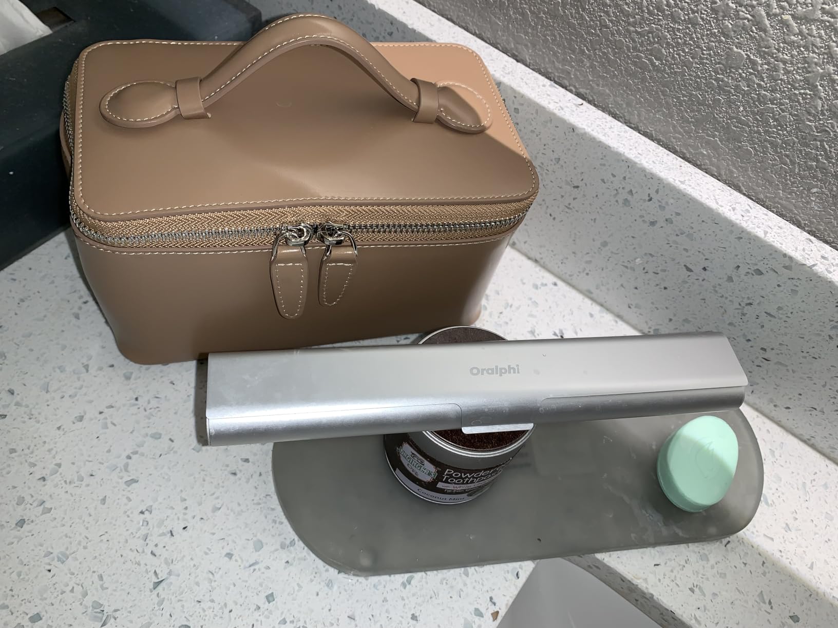 Aluminum Toothbrush Travel Case, Portable Travel Toothbrush Holder, Durable Manual Toothbrush Box Container for Traveling, Bathroom, Camping, Business Trip-1Pack Silver Customer Review Aluminum Toothbrush Travel Case, Portable Travel Toothbrush Holder, Durable Manual Toothbrush Box Container for Traveling, Bathroom, Camping, Business Trip-1Pack Silver - Customer Photo 1