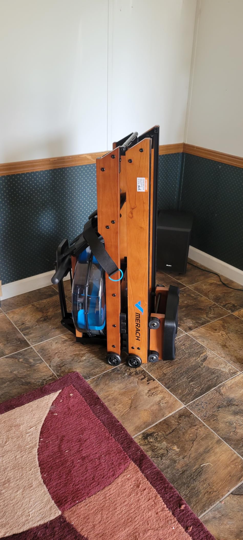 MERACH Water Rowing Machines for Home, Foldable Row Machine with 400LBS Weight Capacity, Dedicated Monitor and Comfortable Seat, Free MERACH App for Immersive Water Rower - Customer Photo 2
