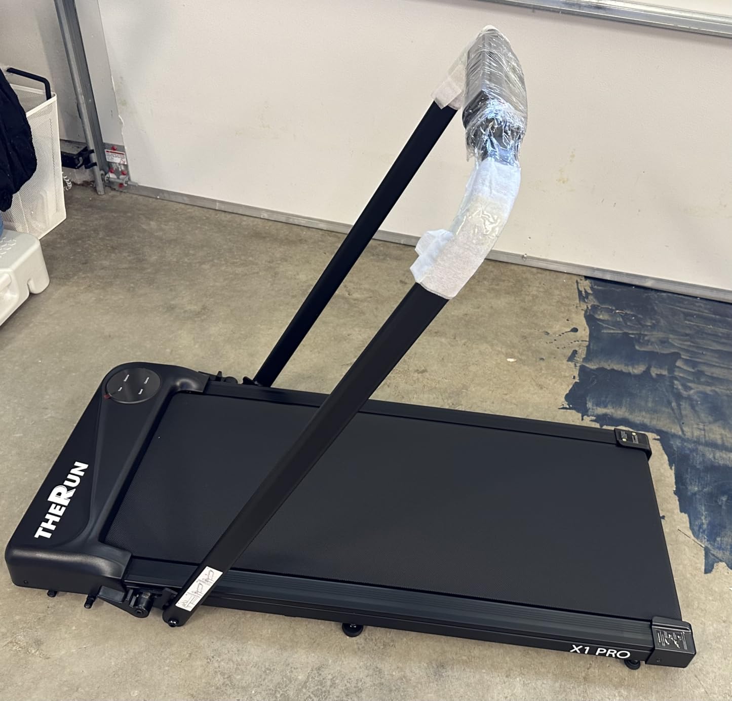 THERUN Walking Pad, 2 in 1 Foldable Treadmills for Home, 2.5HP Under Desk with Handle Bar, 16 THERUN Walking Pad, 2 in 1 Foldable Treadmills for Home, 2.5HP Under Desk with Handle Bar, 16