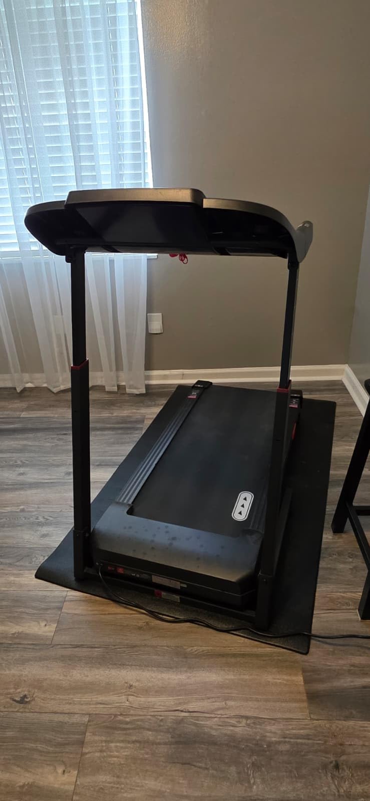 CIIHI Treadmill with Auto Incline - Adjustable Height Handrail 15% Auto Incline Treadmill with 400 lbs Capacity - Foldable Running Machine for Home with APP, Voice Control and Speaker - 8.7 MPH Customer Review CIIHI Treadmill with Auto Incline - Adjustable Height Handrail 15% Auto Incline Treadmill with 400 lbs Capacity - Foldable Running Machine for Home with APP, Voice Control and Speaker - 8.7 MPH - Customer Photo 1