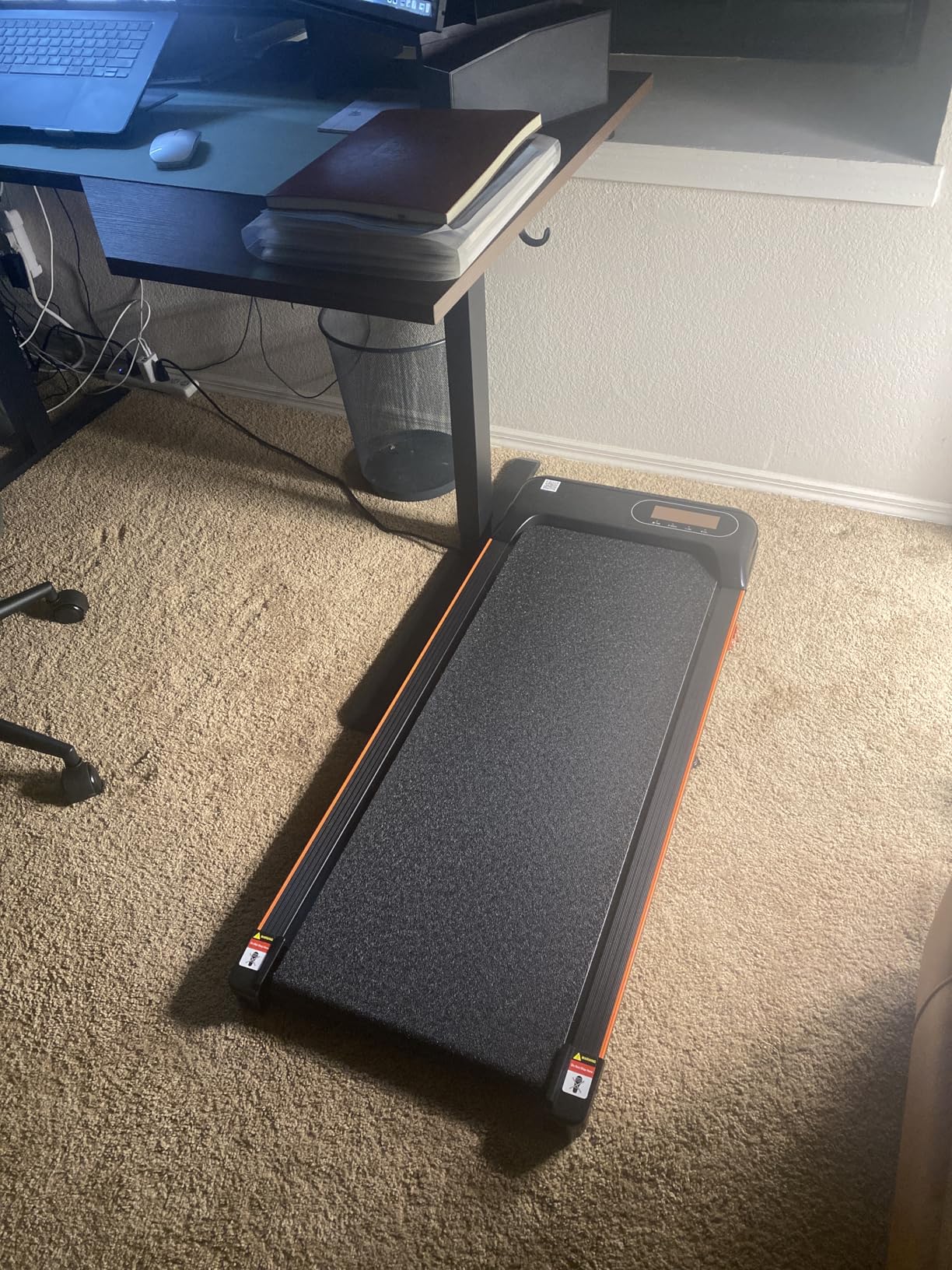 Walking Pad, Under Desk Treadmill with Incline for Home Office 2.5HP Portable Walking Treadmill with 265 Lbs Weight Capacity Walking Machine, Remote Control, LED Display Customer Review Walking Pad, Under Desk Treadmill with Incline for Home Office 2.5HP Portable Walking Treadmill with 265 Lbs Weight Capacity Walking Machine, Remote Control, LED Display - Customer Photo 2
