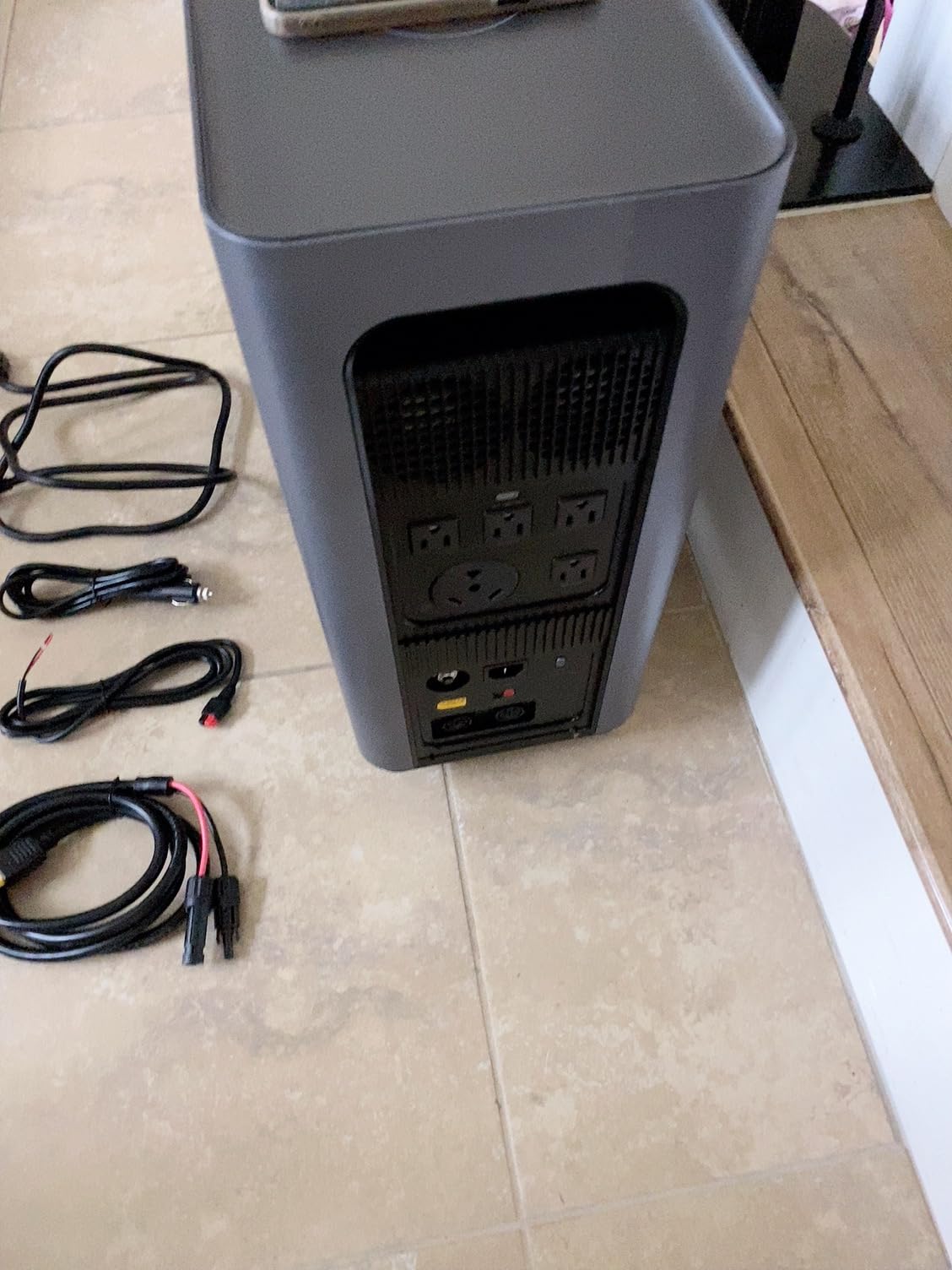 Go 300 Portable Power Station, 288Wh LiFePO4 Battery with 300W AC Outlet, Dual 140W USB-C Ports PD 3.1 Fast Charging, Solar Generator for Home Backup, Outdoor Camping, Travel, and Emergencies Customer Review Go 300 Portable Power Station, 288Wh LiFePO4 Battery with 300W AC Outlet, Dual 140W USB-C Ports PD 3.1 Fast Charging, Solar Generator for Home Backup, Outdoor Camping, Travel, and Emergencies - Customer Photo 2