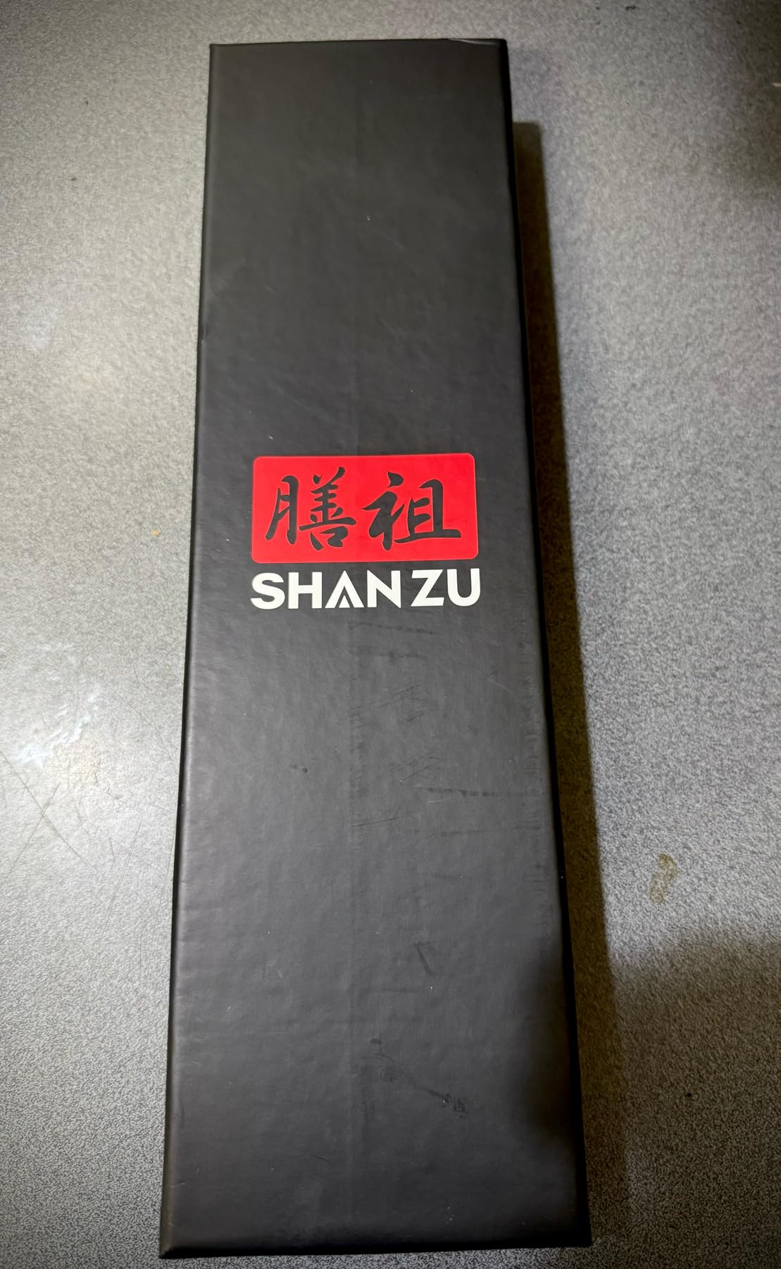 SHAN ZU 10 Inch Sushi Knife, High Carbon Japanese Steel Sashimi Knife, Japanese Knives for Fish Filleting & Slicing, Sushi Making Knives with Red Sandalwood Handle Customer Review SHAN ZU 10 Inch Sushi Knife, High Carbon Japanese Steel Sashimi Knife, Japanese Knives for Fish Filleting & Slicing, Sushi Making Knives with Red Sandalwood Handle - Customer Photo 2