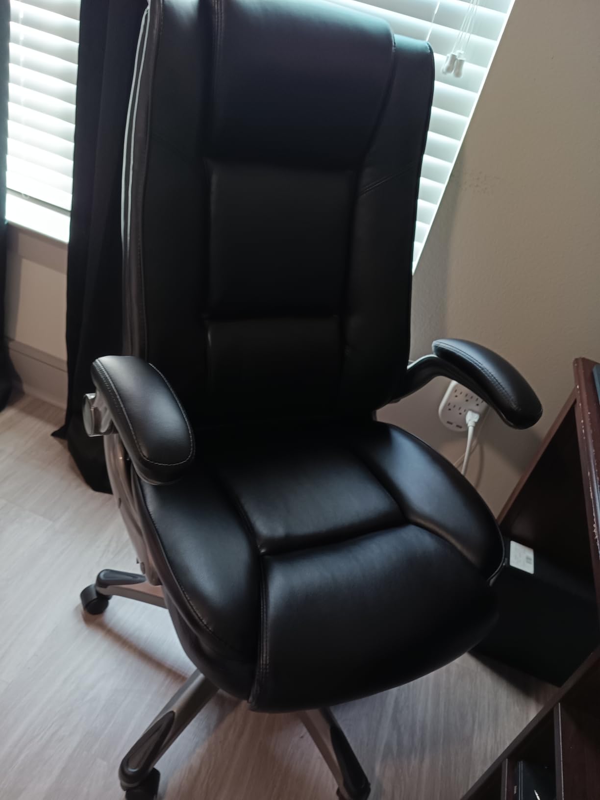 COLAMY Leather Executive Office Chair - High Back Home Computer Desk Chair with Padded Flip-up Arms, Adjustable Tilt Lock, Swivel Rolling Ergonomic Chair for Adult Working Study, Black Customer Review COLAMY Leather Executive Office Chair - High Back Home Computer Desk Chair with Padded Flip-up Arms, Adjustable Tilt Lock, Swivel Rolling Ergonomic Chair for Adult Working Study, Black - Customer Photo 1