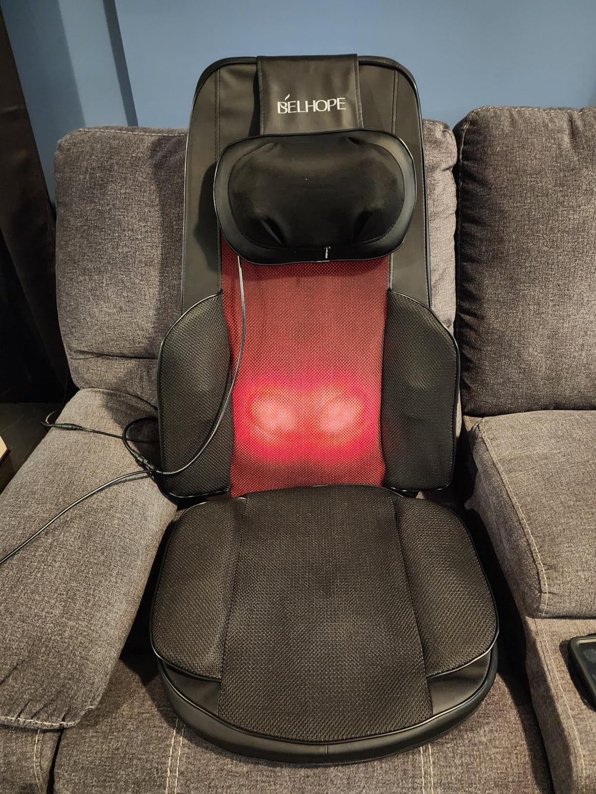 Shiatsu Neck and Back Massager with Heat, 4D Kneading Back Massager for Pain Relief Deep Tissue, Comfortable Back Massage for Chair, Massager for Home Office, Christmas Gifts for Women Men Parents Customer Review Shiatsu Neck and Back Massager with Heat, 4D Kneading Back Massager for Pain Relief Deep Tissue, Comfortable Back Massage for Chair, Massager for Home Office, Christmas Gifts for Women Men Parents - Customer Photo 1