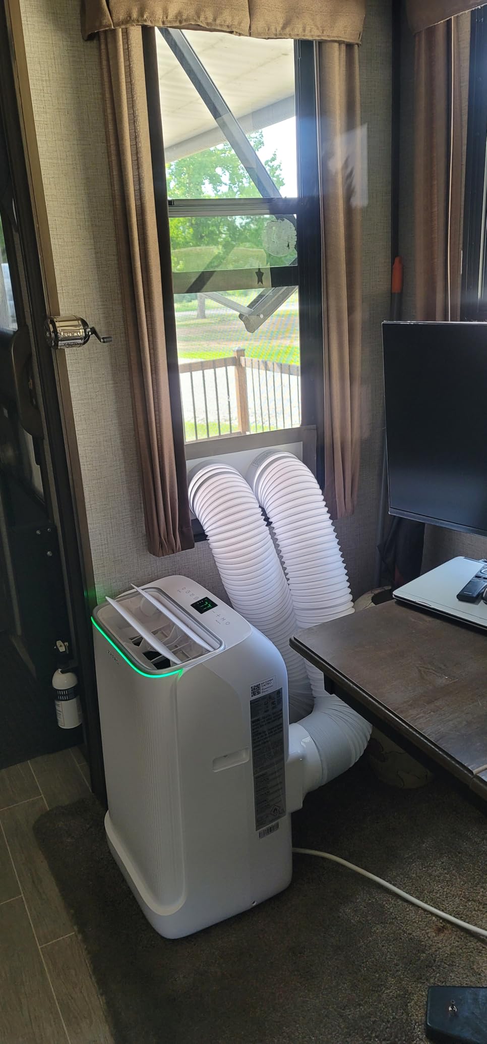 ZAFRO 16,000 BTU (12,000 BTU SACC) Portable Air Conditioners, Ultra Quiet(42dB) Dual Duct Smart AC with Drainage-free Cooling/24Hrs Timer/APP/Remote/Cool, Fan & Dehumidifier Modes for Indoor Rooms Customer Review ZAFRO 16,000 BTU (12,000 BTU SACC) Portable Air Conditioners, Ultra Quiet(42dB) Dual Duct Smart AC with Drainage-free Cooling/24Hrs Timer/APP/Remote/Cool, Fan & Dehumidifier Modes for Indoor Rooms - Customer Photo 1