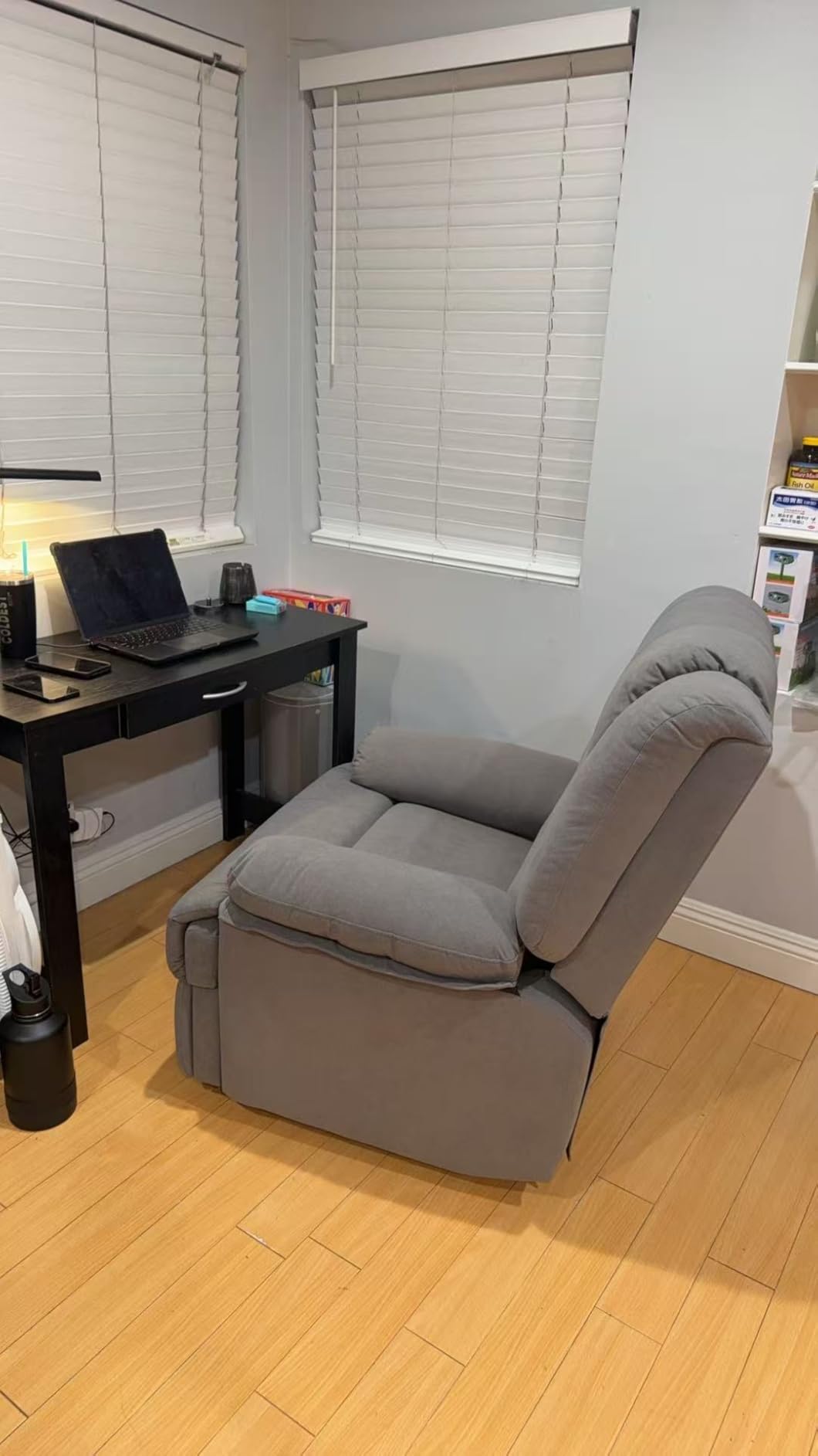 Swivel Rocking Recliner Chair for Adults, Overstuffed Manual Glider Rocker Recliner Chairs, Upholstered Reclining Single Sofa for Living Room Nursery Customer Review Swivel Rocking Recliner Chair for Adults, Overstuffed Manual Glider Rocker Recliner Chairs, Upholstered Reclining Single Sofa for Living Room Nursery - Customer Photo 1