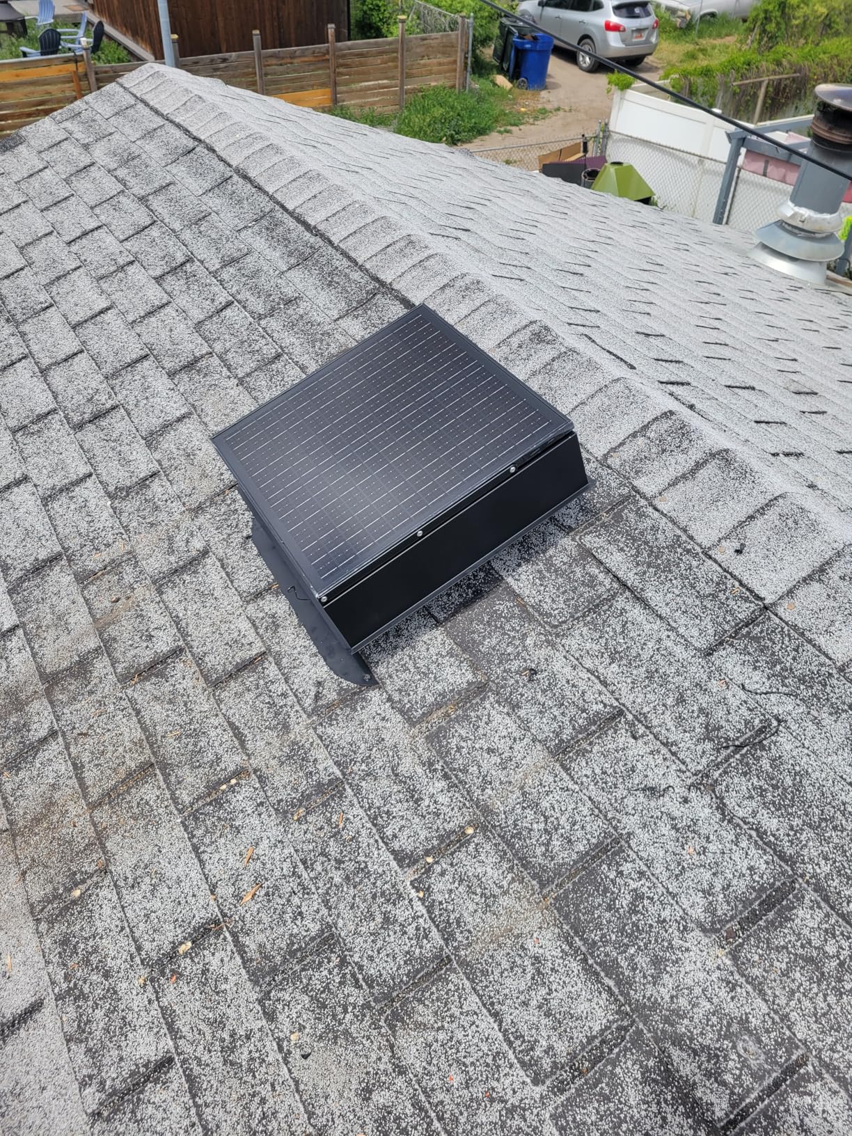 VEVOR Roof Attic Exhaust Fan, 35W Smart Solar Roof Ventilation Fan Auto Temperature Control, 2400 CFM Airflow Built-in Brushless DC Motor for Cooling and Dehumidification, No Remote Customer Review VEVOR Roof Attic Exhaust Fan, 35W Smart Solar Roof Ventilation Fan Auto Temperature Control, 2400 CFM Airflow Built-in Brushless DC Motor for Cooling and Dehumidification, No Remote - Customer Photo 1