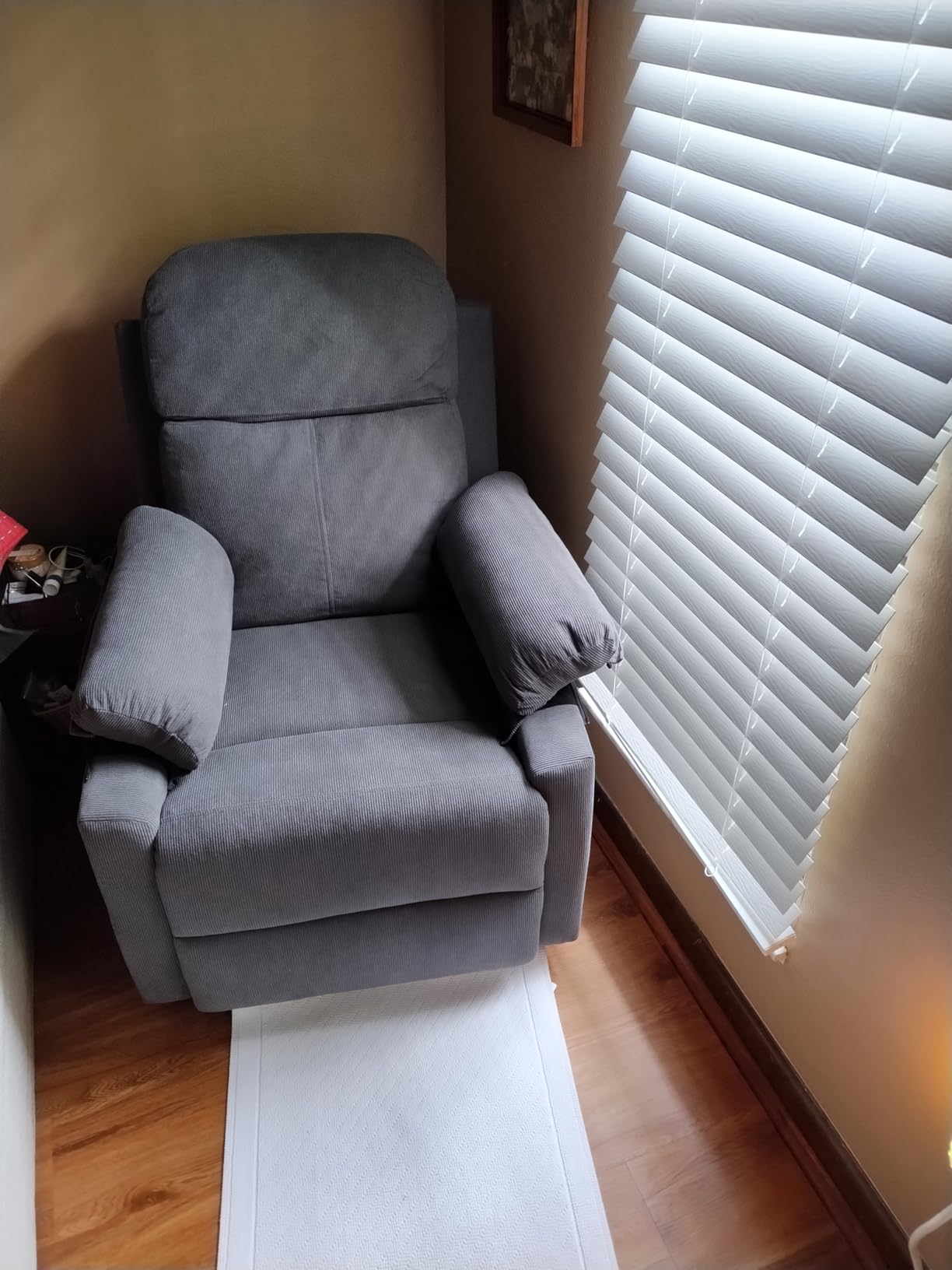 Recliner Chair, Small Recliners for Small Spaces, Upholstered Manual Recliner with Side Pockets, Comfy Corduroy Chairs for Living Room, Bedroom, Reading Customer Review Recliner Chair, Small Recliners for Small Spaces, Upholstered Manual Recliner with Side Pockets, Comfy Corduroy Chairs for Living Room, Bedroom, Reading - Customer Photo 1