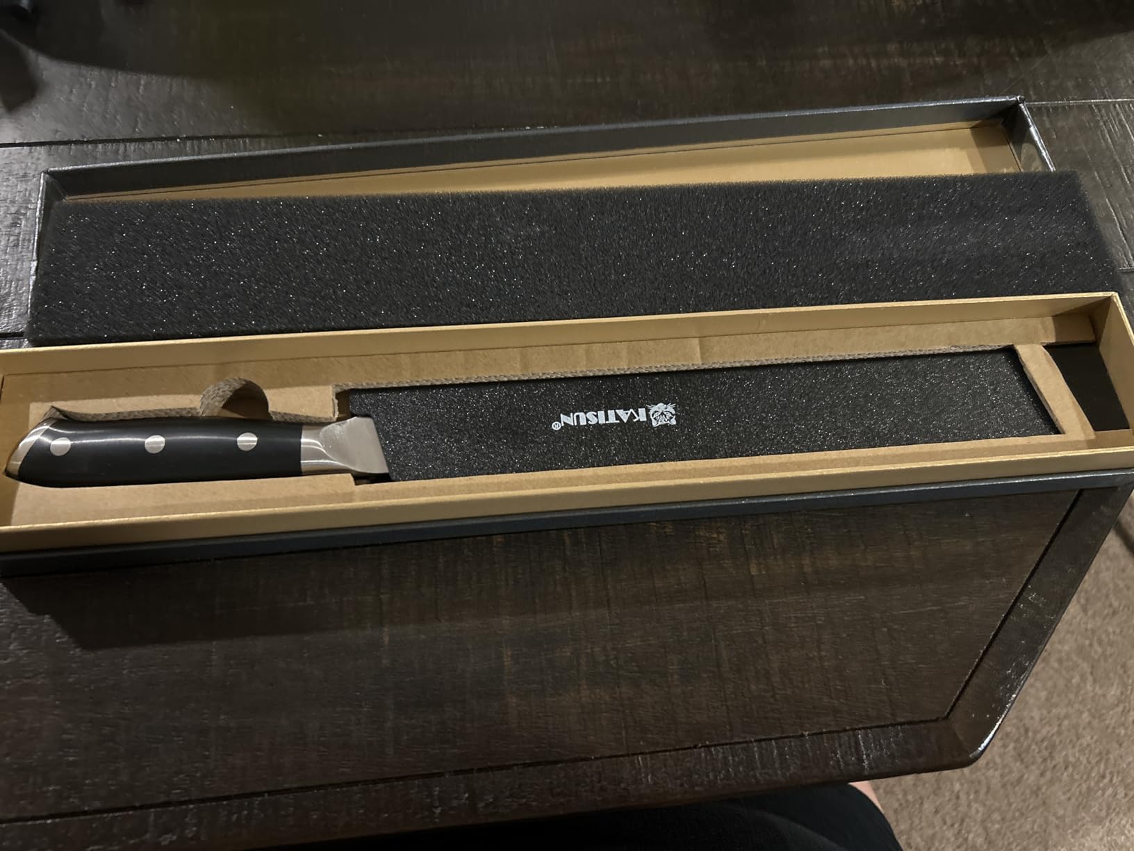 Sunnecko 10.5 inch Sashimi Knife,High Carbon Stainless Steel Japanese Sushi Knives,Yanagiba Knife with Knife Sheath and Gift Box Customer Review Sunnecko 10.5 inch Sashimi Knife,High Carbon Stainless Steel Japanese Sushi Knives,Yanagiba Knife with Knife Sheath and Gift Box - Customer Photo 2