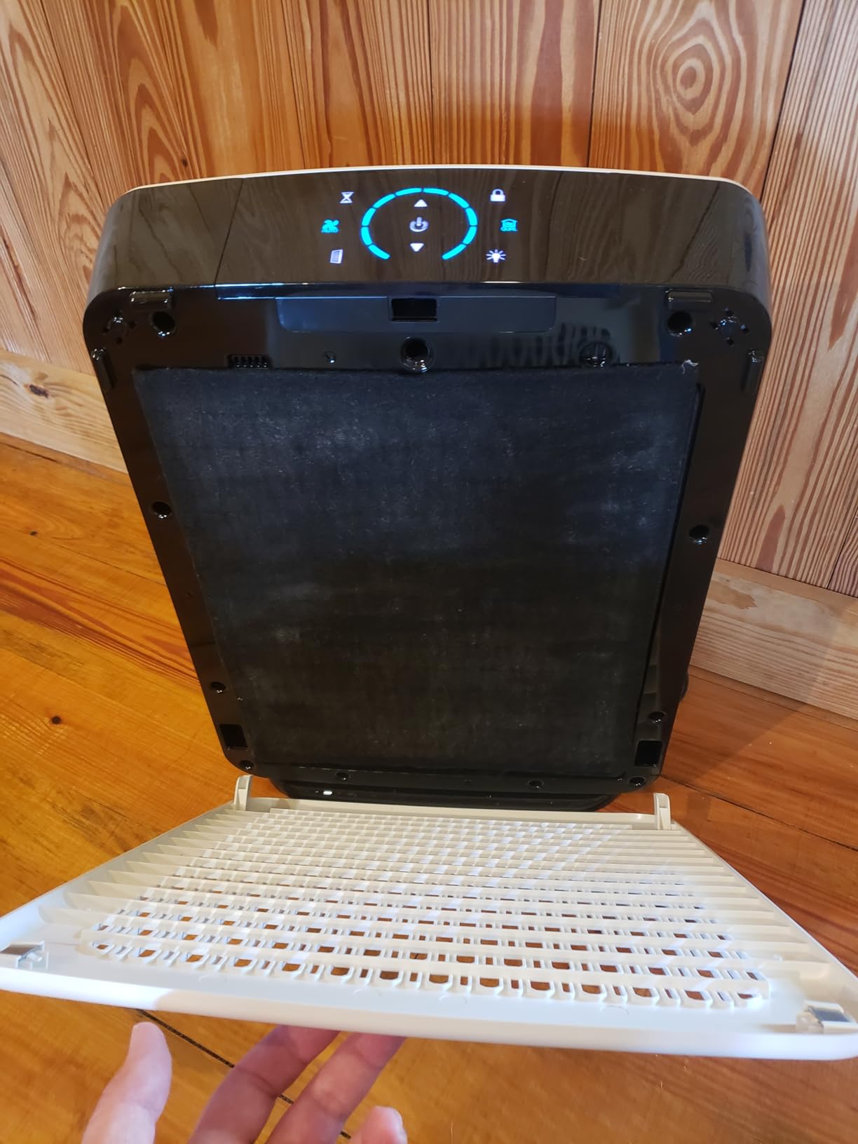 EP-300 EnviPure HEPA Air Purifier – Large Room Air Purifier Covers Up to 2200 Sq Ft, Removes Pollen, Dust, Smoke, Pet Hair, Odors & More - Real Time Smart TrueFilter IQ™ HEPA Filter Life Monitoring Customer Review EP-300 EnviPure HEPA Air Purifier – Large Room Air Purifier Covers Up to 2200 Sq Ft, Removes Pollen, Dust, Smoke, Pet Hair, Odors & More - Real Time Smart TrueFilter IQ™ HEPA Filter Life Monitoring - Customer Photo 1