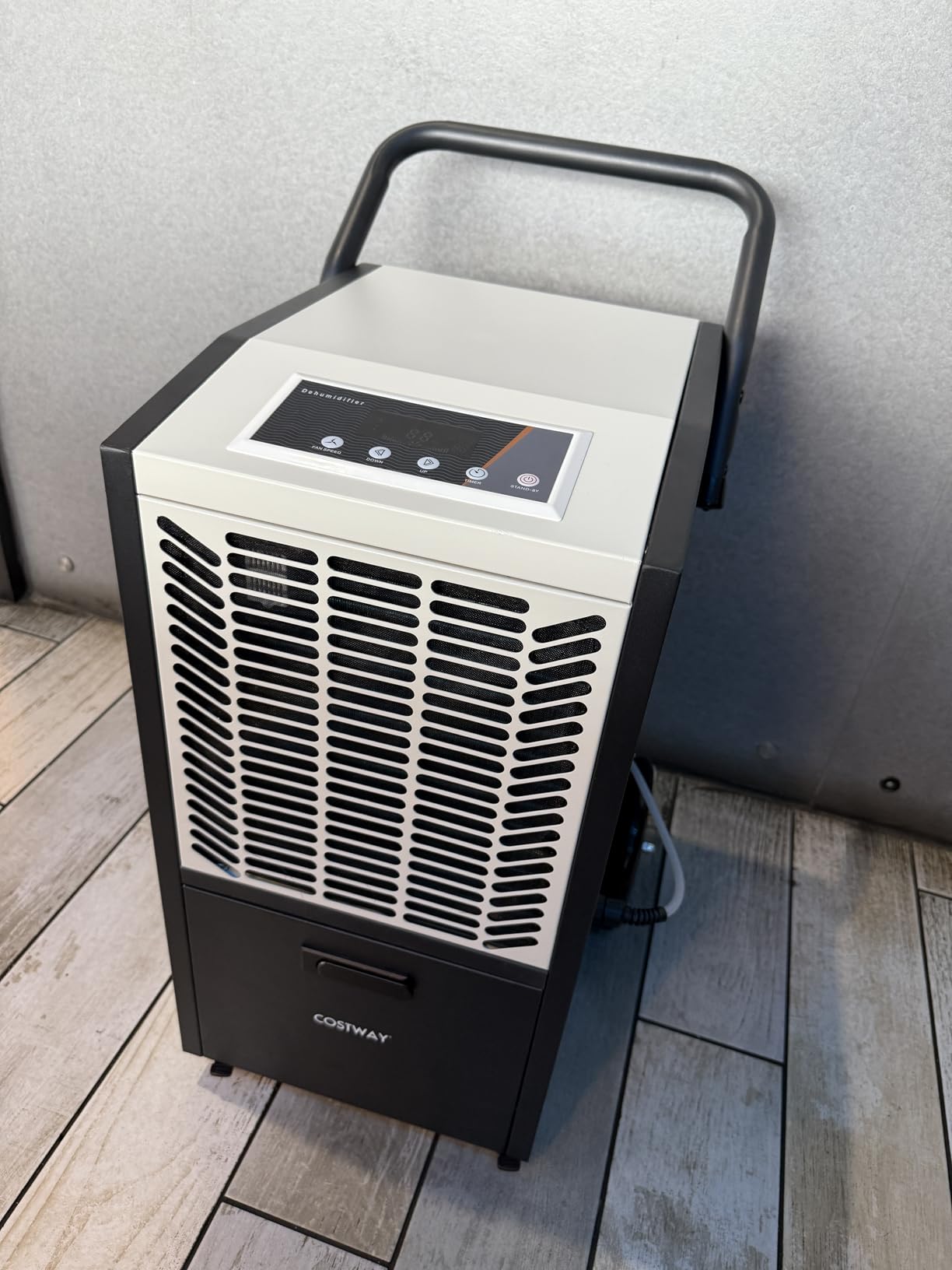 COSTWAY 163 Pints Commercial Dehumidifier, 4500 Sq.Ft Crawl Space Dehumidifier with Pump & Drain Hose, 24H Timer, for Basement, Warehouse, Job Site (White) Customer Review COSTWAY 163 Pints Commercial Dehumidifier, 4500 Sq.Ft Crawl Space Dehumidifier with Pump & Drain Hose, 24H Timer, for Basement, Warehouse, Job Site (White) - Customer Photo 1