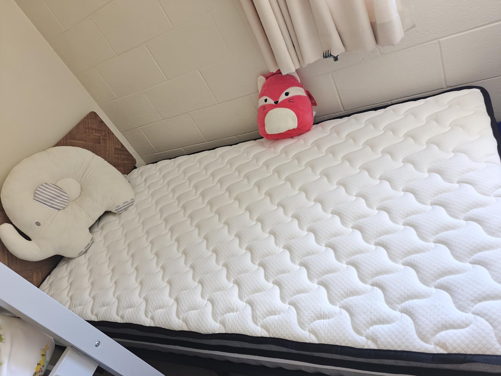 Queen Mattress, 14 Inch Queen Size mattresses | Medium Firm - Cooling Gel Memory Foam & Zoned Pocket Coils for Pressure Relief, Spinal Alignment & Extra Lumbar Support | Motion Isolation | Customer Review Queen Mattress, 14 Inch Queen Size mattresses | Medium Firm - Cooling Gel Memory Foam & Zoned Pocket Coils for Pressure Relief, Spinal Alignment & Extra Lumbar Support | Motion Isolation | - Customer Photo 2