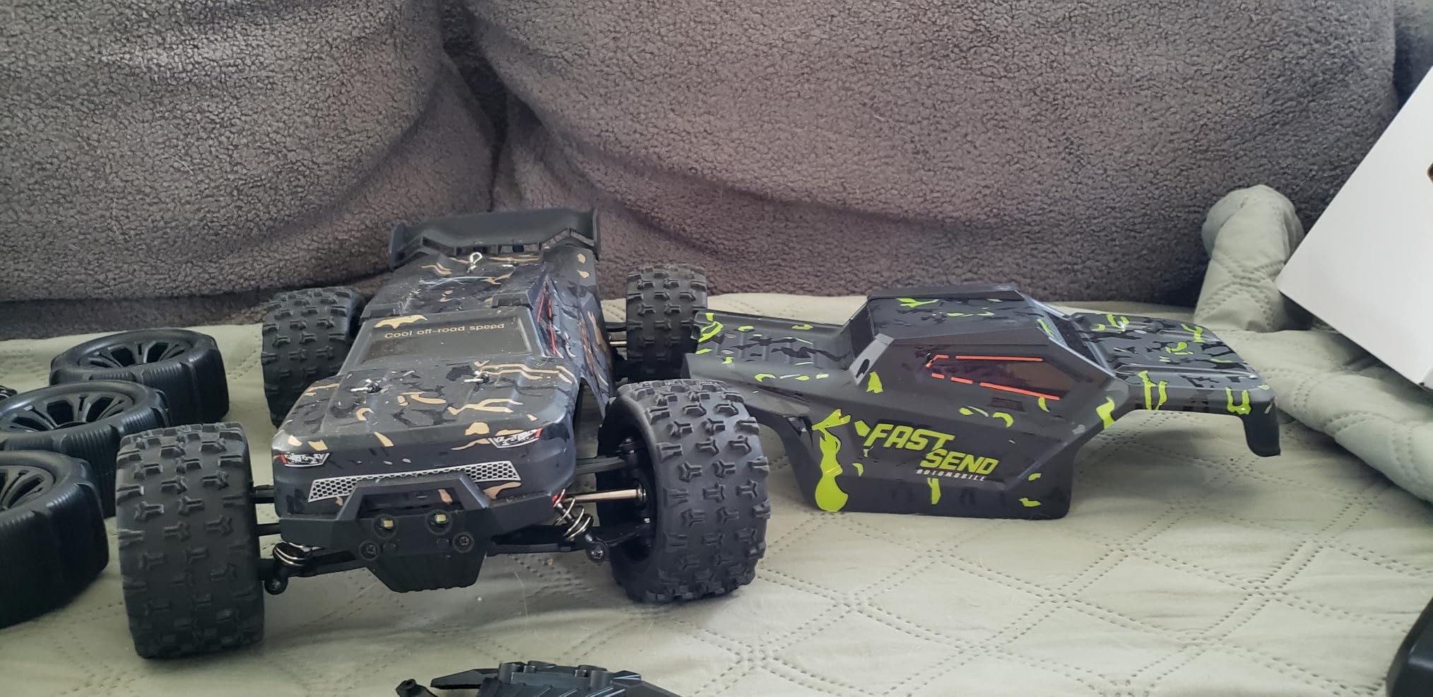 1/14 Brushless RC Cars for Adults Fast 50+ mph, RC Trucks 4x4 Offroad Waterproof, Electric Powered High Speed Remote Control Car, Fast Extreme All Terrain RC Truggy with 3S Battery for Snow Sand Customer Review 1/14 Brushless RC Cars for Adults Fast 50+ mph, RC Trucks 4x4 Offroad Waterproof, Electric Powered High Speed Remote Control Car, Fast Extreme All Terrain RC Truggy with 3S Battery for Snow Sand - Customer Photo 2