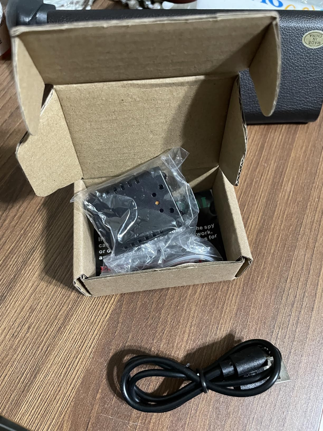 Mini Spy Camera Wireless Hidden, WiFi Home Security Cam HD1080P Small Surveillance Camera Nanny Cams,Remote Viewing,Clear Night Vision, Motion Detection Customer Review Mini Spy Camera Wireless Hidden, WiFi Home Security Cam HD1080P Small Surveillance Camera Nanny Cams,Remote Viewing,Clear Night Vision, Motion Detection - Customer Photo 1