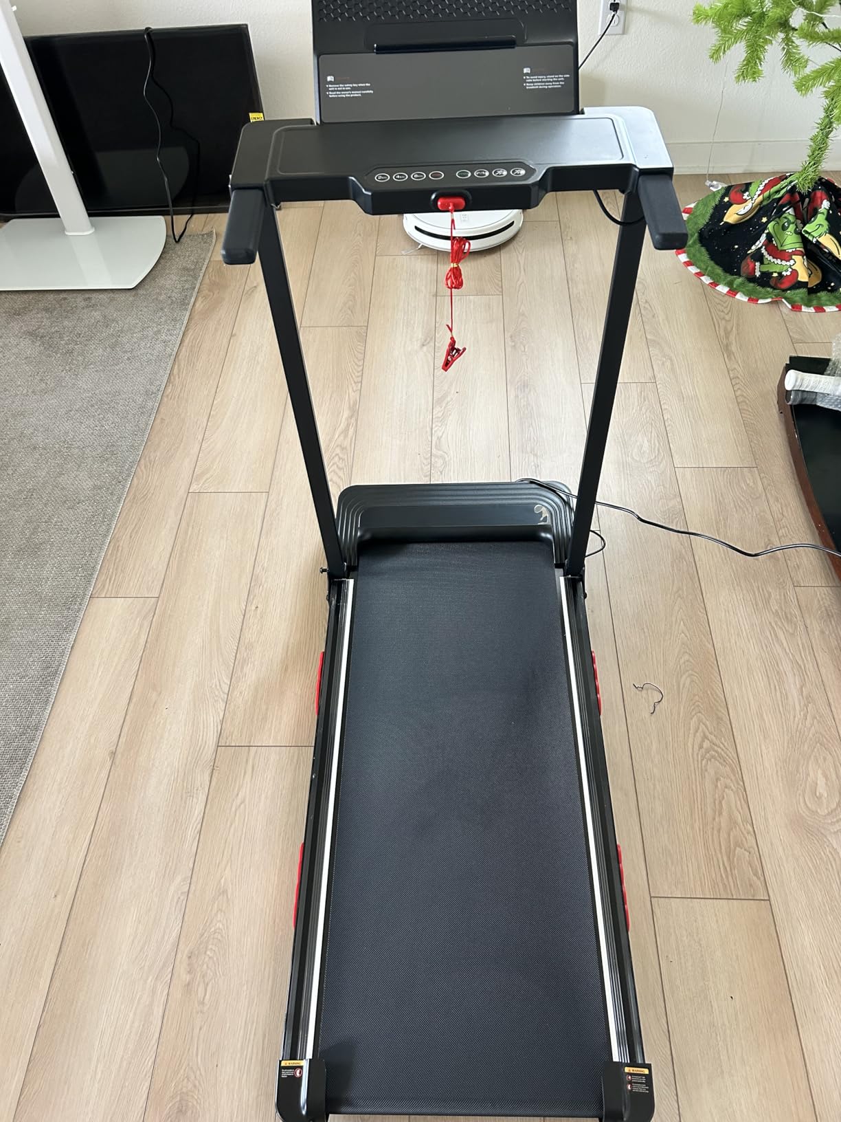 Walking Pad Treadmill with Handle Bar, 3.5HP Compact Electric Walking Pads Treadmills with Handles for Home Apartment Small, 0.6-10MPH Portable Foldable Folding Small Treadmill Home, 400LBS Capacity Customer Review Walking Pad Treadmill with Handle Bar, 3.5HP Compact Electric Walking Pads Treadmills with Handles for Home Apartment Small, 0.6-10MPH Portable Foldable Folding Small Treadmill Home, 400LBS Capacity - Customer Photo 1