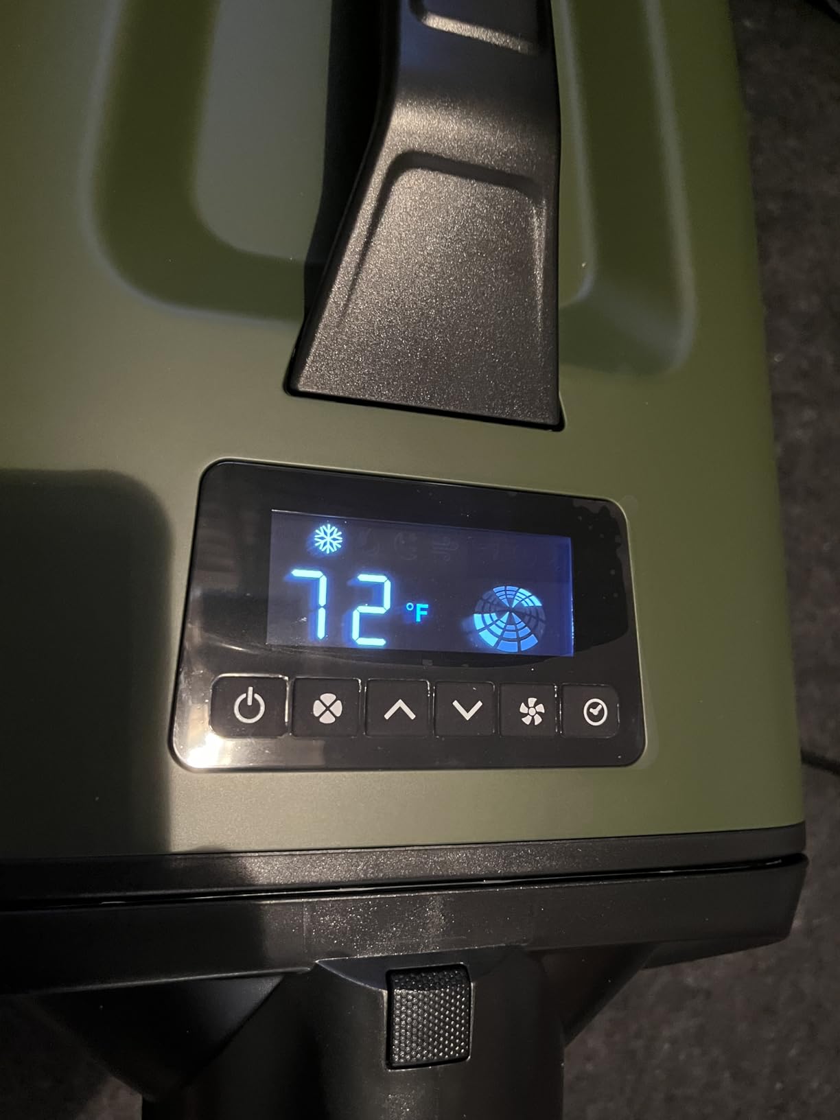 5200BTU Portable Air Conditioners Camping Tent air conditioner with remote control，Portable ac for Truck Outdoor, RVs, Fishing, Pet Houses, AC Suitable for Small Indoor Use - Customer Photo 2