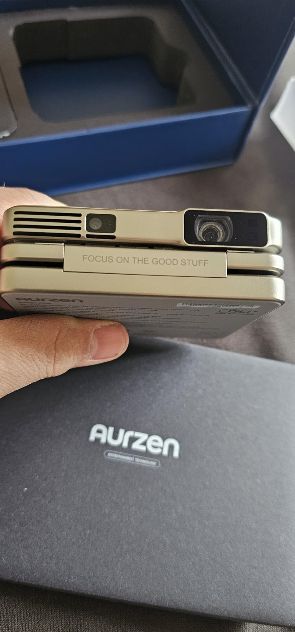 Aurzen ZIP Tri-Fold DLP Ultra-Portable Mini Projector with Bluetooth 5.4, Screen Mirroring, 5000mAh Battery, Type-C Fast Charging, Zero-Lag Focus&Keystone, Pocket Pico Projector, Built-in Stand, Grey - Customer Photo 1