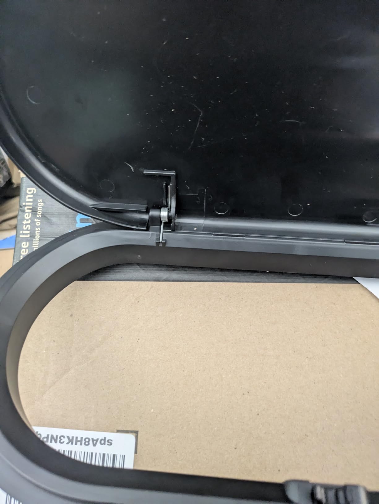 Yieach 12L Black Slim Bathroom Trash Can With Lid 3.17 Gallon,Skinny Small Kitchen Garbage Can and Pet/Dog Proof Trashcans for Office,RV,Bedroom and Dorm,Plastic Covered Trash Can and Wastebasket,1PCS Customer Review Yieach 12L Black Slim Bathroom Trash Can With Lid 3.17 Gallon,Skinny Small Kitchen Garbage Can and Pet/Dog Proof Trashcans for Office,RV,Bedroom and Dorm,Plastic Covered Trash Can and Wastebasket,1PCS - Customer Photo 1