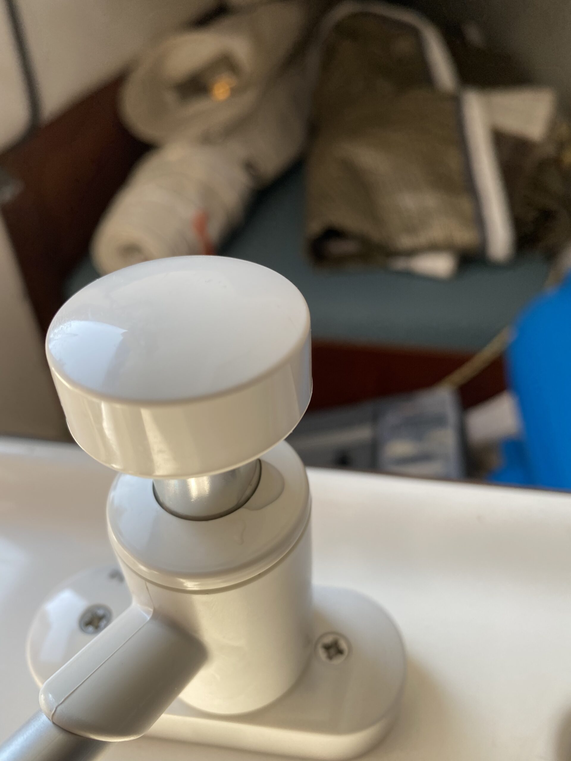 Whale GP0650 V Pump Mk 6 Hand-Operated Galley Water Pump, 2.2 GPM Max Flow Rate, Suitable for Fresh or Saltwater, White, One Size Customer Review Whale GP0650 V Pump Mk 6 Hand-Operated Galley Water Pump, 2.2 GPM Max Flow Rate, Suitable for Fresh or Saltwater, White, One Size - Customer Photo 3