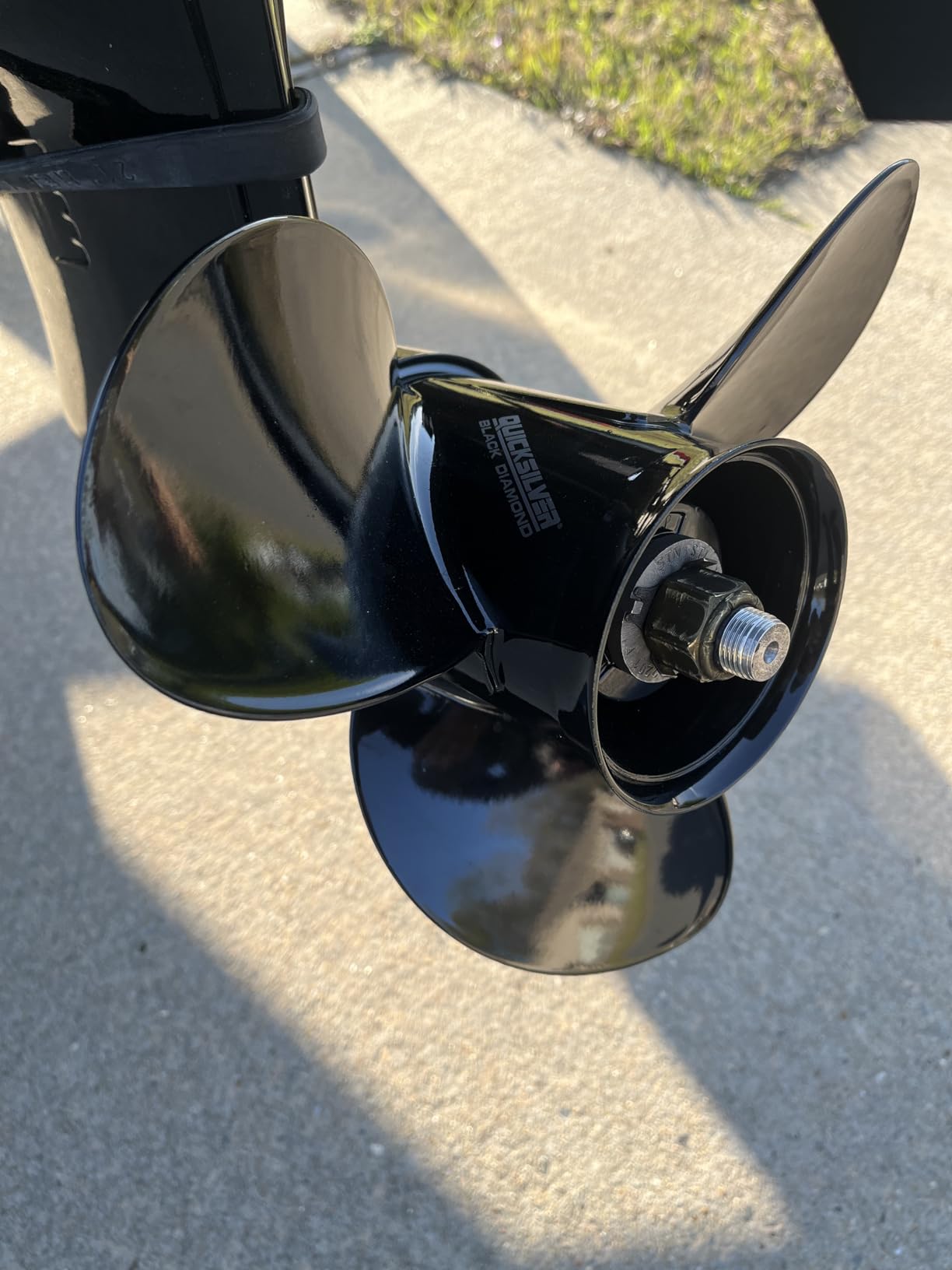 Quicksilver Black Diamond 3-Blade Aluminum Propeller - For Mercury and MerCruiser Engines Customer Review Quicksilver Black Diamond 3-Blade Aluminum Propeller - For Mercury and MerCruiser Engines - Customer Photo 2