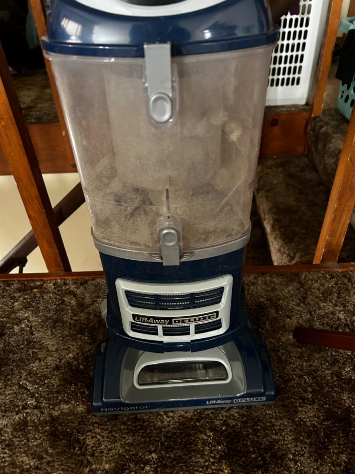 Upright Vacuum Cleaner | Navigator Lift-Away | Swivel Steering | HEPA Filter | Vacuum for Pet Hair | Crevice Tool & Dusting Brush Included | For Carpets & Hard Floors | White/Silver | NV356E Customer Review Upright Vacuum Cleaner | Navigator Lift-Away | Swivel Steering | HEPA Filter | Vacuum for Pet Hair | Crevice Tool & Dusting Brush Included | For Carpets & Hard Floors | White/Silver | NV356E - Customer Photo 2