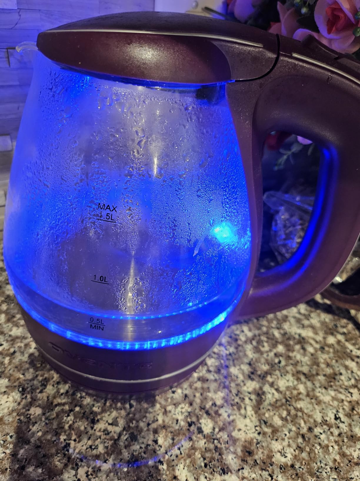OVENTE Electric Kettle, 1.5L Borosilicate Glass Countertop Water Heater and Boiler for Coffee or Tea, BPA-Free, Auto Shut-Off, Boil-Dry Protection, Removable and Washable Spout Filter, Black KG83B Customer Review OVENTE Electric Kettle, 1.5L Borosilicate Glass Countertop Water Heater and Boiler for Coffee or Tea, BPA-Free, Auto Shut-Off, Boil-Dry Protection, Removable and Washable Spout Filter, Black KG83B - Customer Photo 2