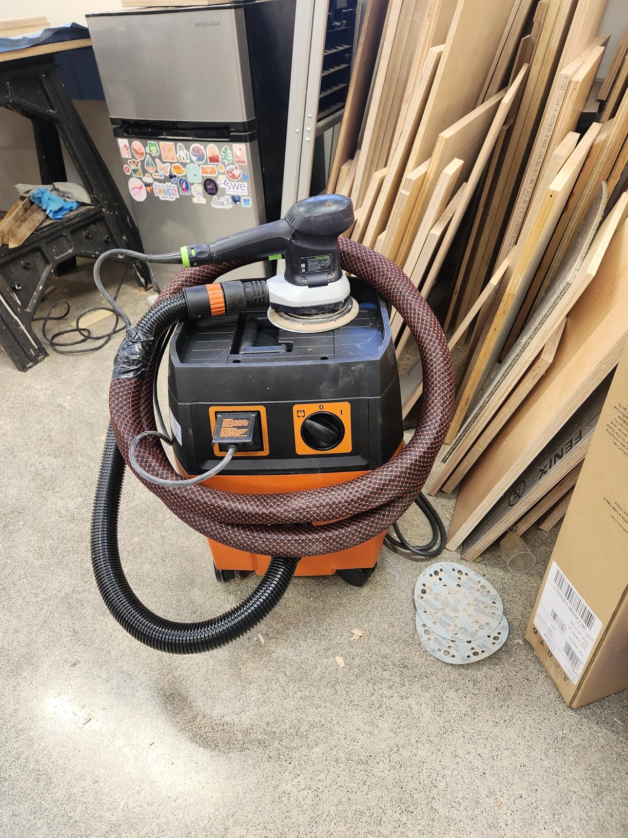 Fein Turbo I Wet/Dry Dust Extractor, Ultra-Quiet Vacuum - 5.8-Gallon Capacity, 151 CFM Suction, Anti-Static System, 13 ft Hose, 19 ft Cord, Includes Hose and Filter - 92035236090 - Customer Photo 1