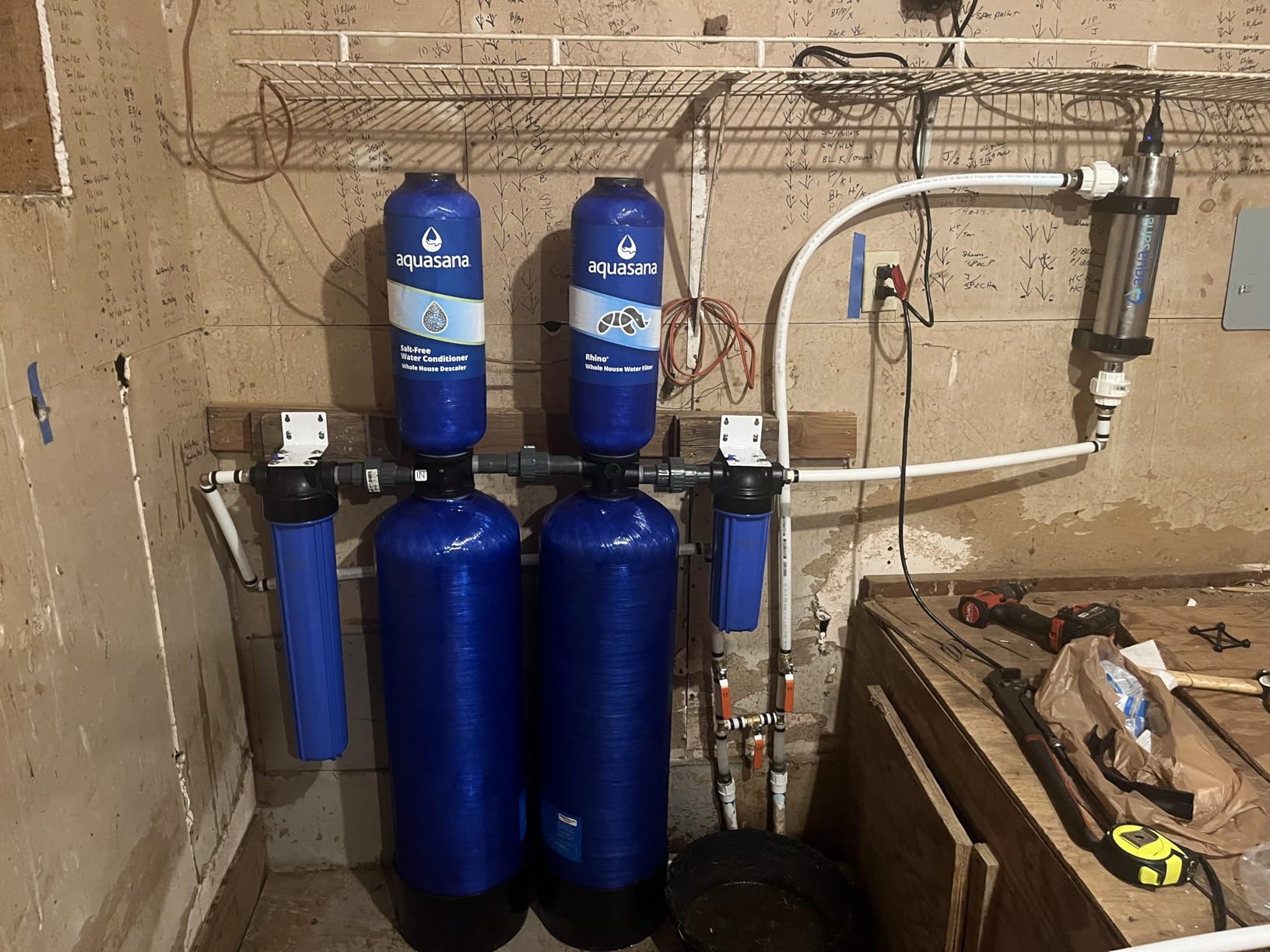Aquasana Whole House Well Water Filter | 500K Gallons | UV, Carbon & KDF | Salt-Free Softener Alternative | Install Kit | Tackles up to 99.99% Chlorine, Bacteria, Viruses & Scale | EQ-WELL-UV-PRO-AST Customer Review Aquasana Whole House Well Water Filter | 500K Gallons | UV, Carbon & KDF | Salt-Free Softener Alternative | Install Kit | Tackles up to 99.99% Chlorine, Bacteria, Viruses & Scale | EQ-WELL-UV-PRO-AST - Customer Photo 1