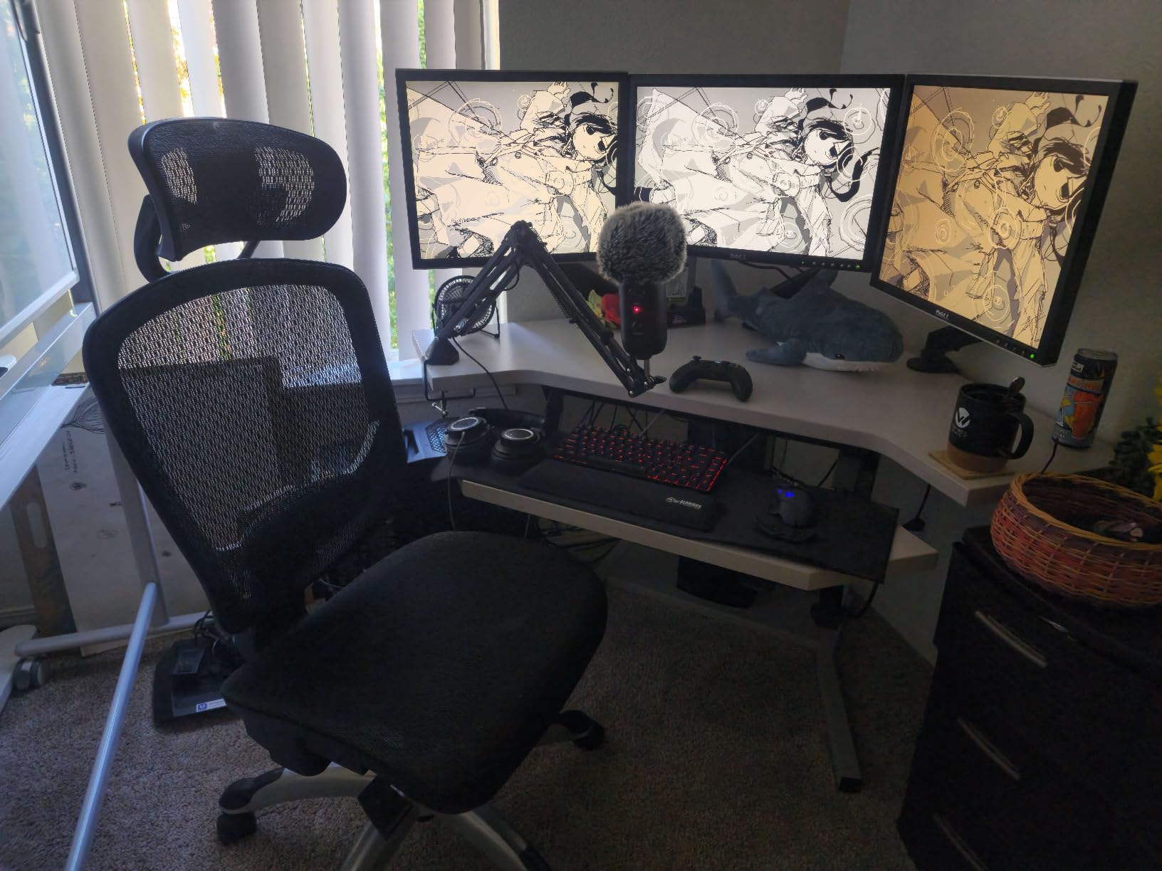 Staples Hyken Ergonomic Swivel Task Chair, Adjustable Office Chair with Breathable Mesh and Lumbar Support, Perfect for Home and Office, Black Customer Review Staples Hyken Ergonomic Swivel Task Chair, Adjustable Office Chair with Breathable Mesh and Lumbar Support, Perfect for Home and Office, Black - Customer Photo 2