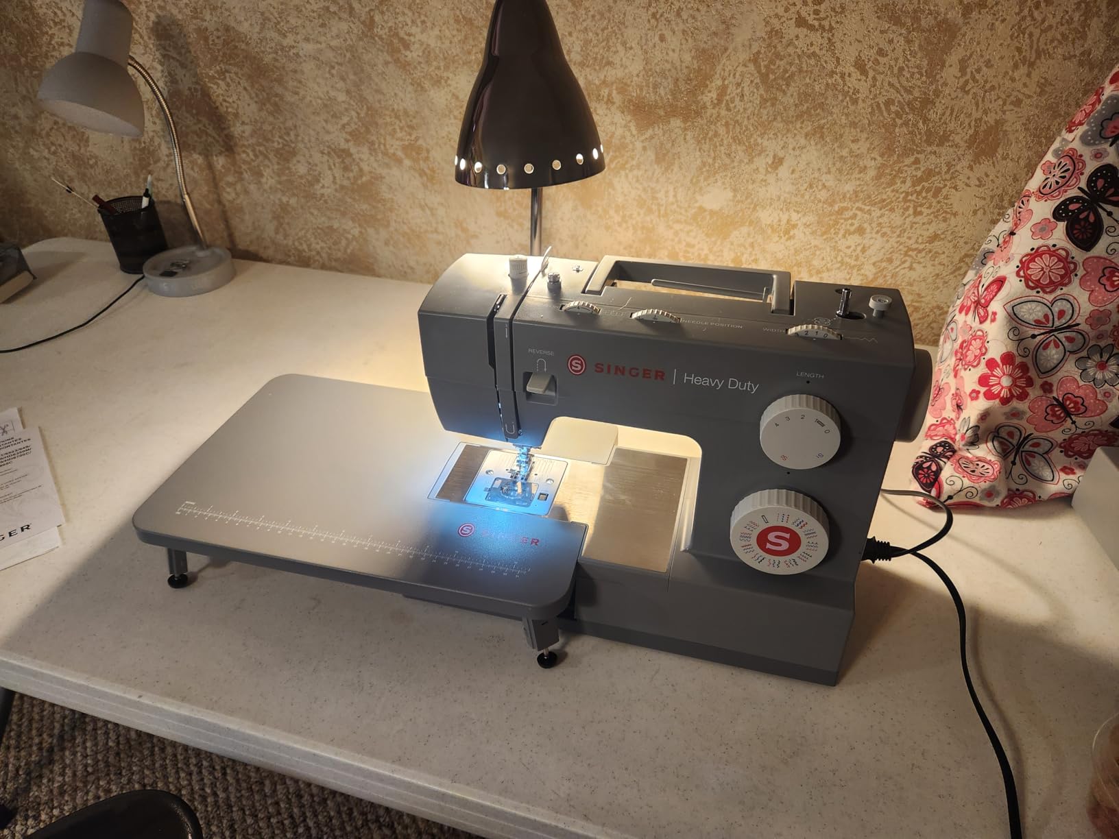 SINGER Heavy Duty 4452 High Speed Sewing Machine With Accessory Kit | Strong Motor with Enhanced Piercing Power, 110 Stitch Applications, Full Metal frame, 1-step Buttonhole & LED Lights Customer Review SINGER Heavy Duty 4452 High Speed Sewing Machine With Accessory Kit | Strong Motor with Enhanced Piercing Power, 110 Stitch Applications, Full Metal frame, 1-step Buttonhole & LED Lights - Customer Photo 4