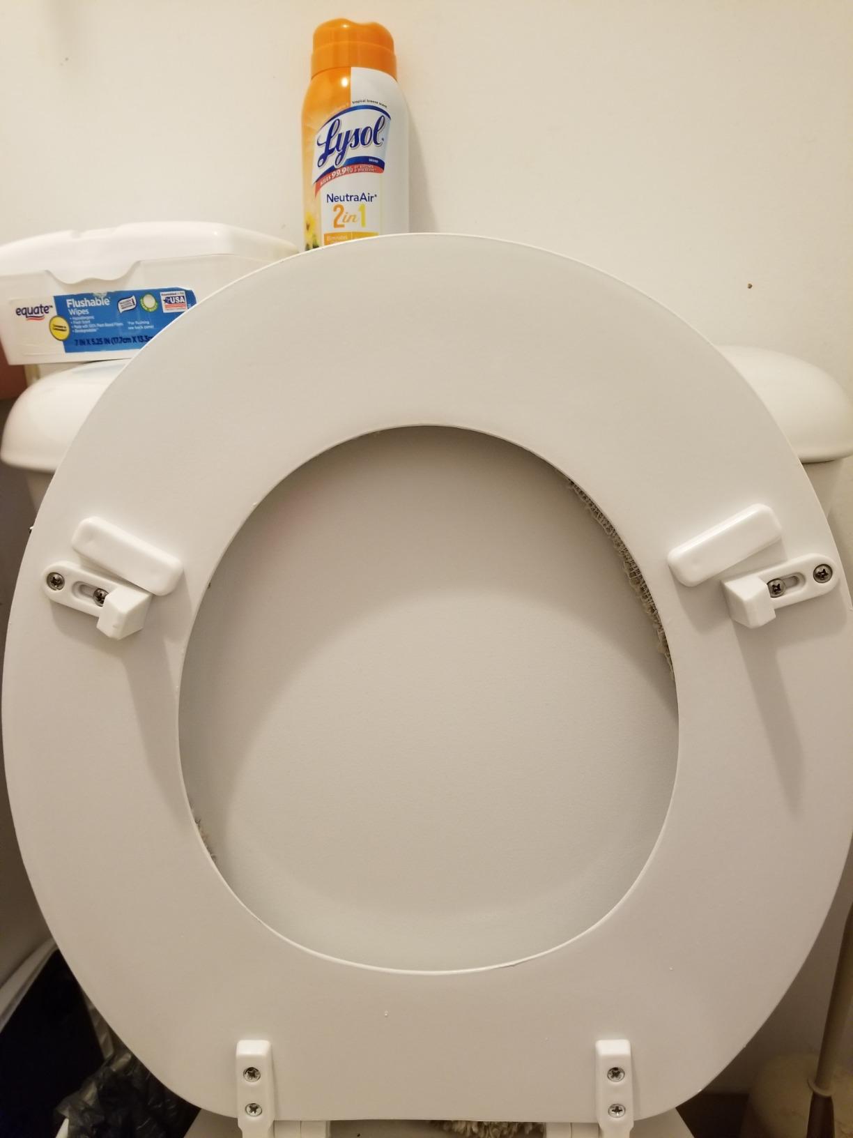 COMPAC HOME Safe -T- Bumpers - Toilet Seat Stabilizers, Keeps Children, Elderly, Disabled Safe from Slipping Off Shaking, Moving or Wobbly Toilet Seat, White, 4 Count Customer Review COMPAC HOME Safe -T- Bumpers - Toilet Seat Stabilizers, Keeps Children, Elderly, Disabled Safe from Slipping Off Shaking, Moving or Wobbly Toilet Seat, White, 4 Count - Customer Photo 2